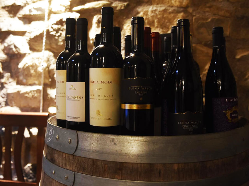 Ristorante & Pizzeria 4 Ristorante & Pizzeria 4