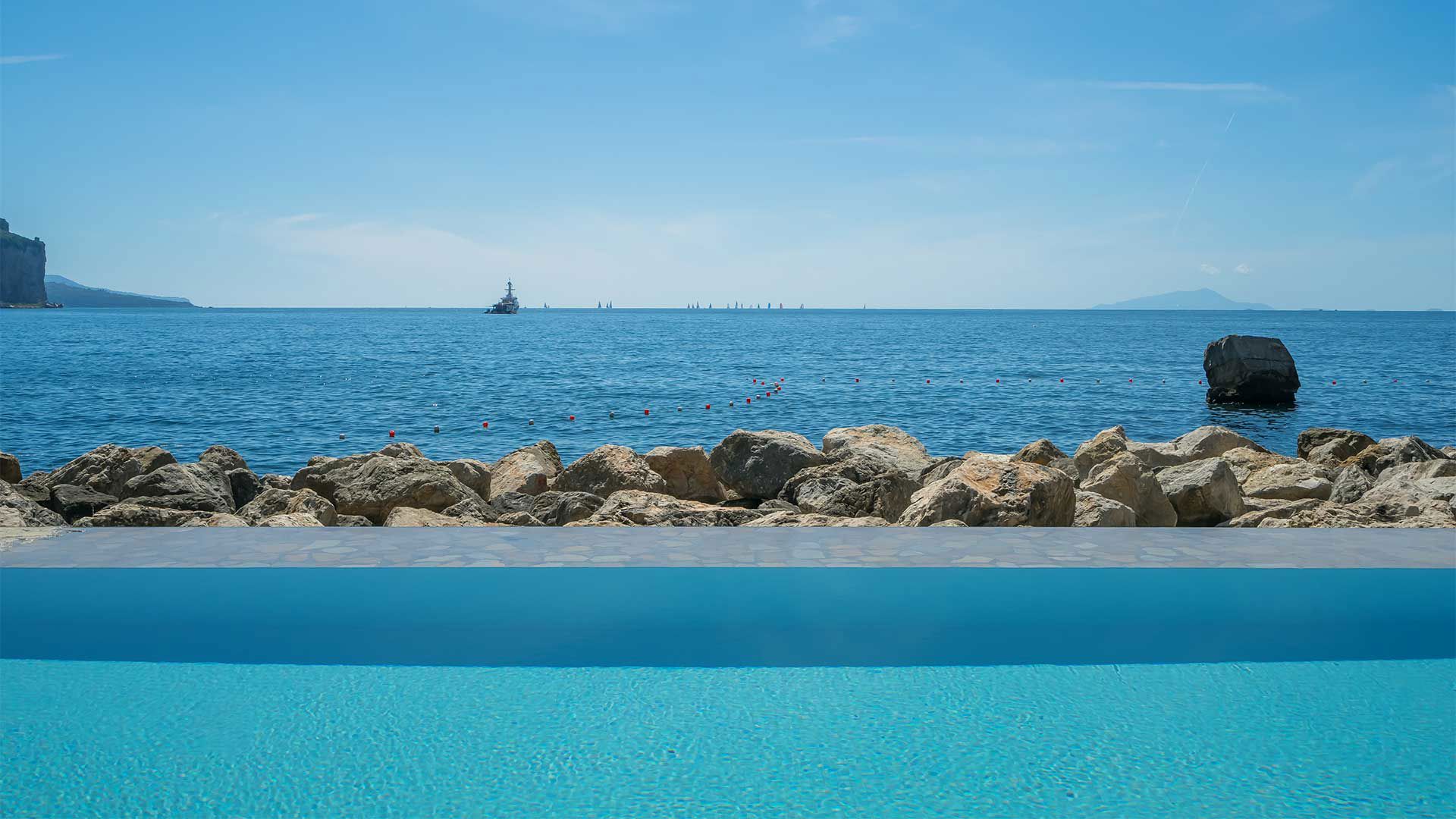 Hotel Capo La Gala - Sea & Pool 12