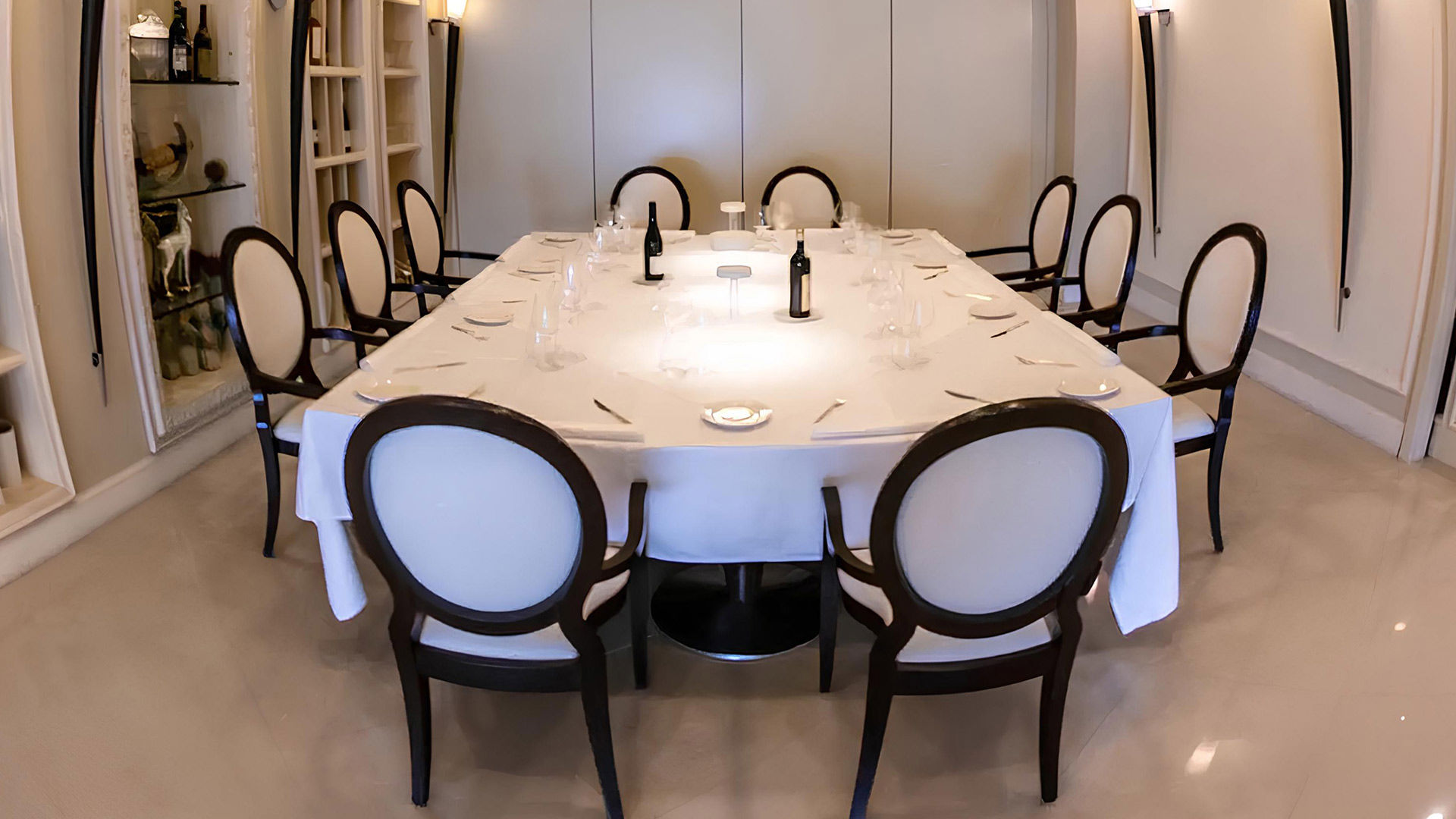 Private Room 3 Private Room 3