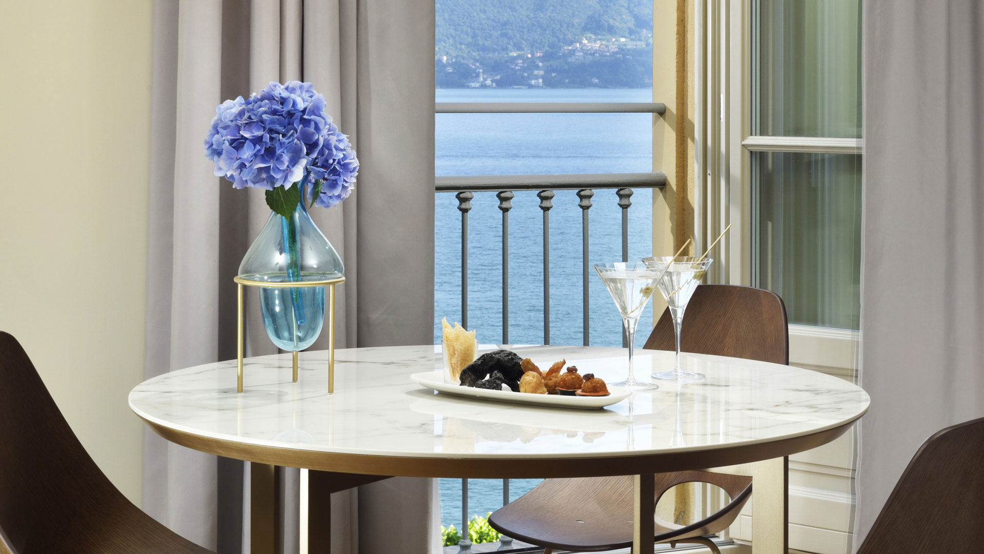 Grand Hotel Victoria Concept & Spa - Junior Suite Lake View 12