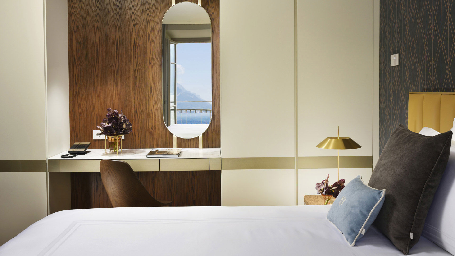 Grand Hotel Victoria Concept & Spa - Junior Suite Lake View 18