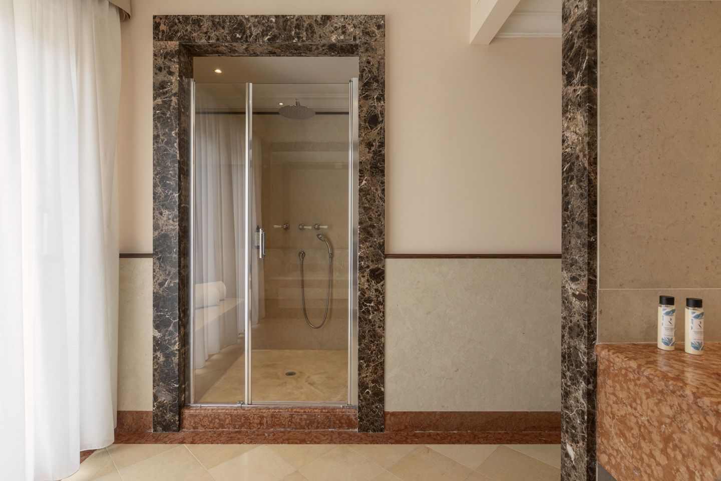 Grand Hotel Bristol - Junior Suites and Suites 9