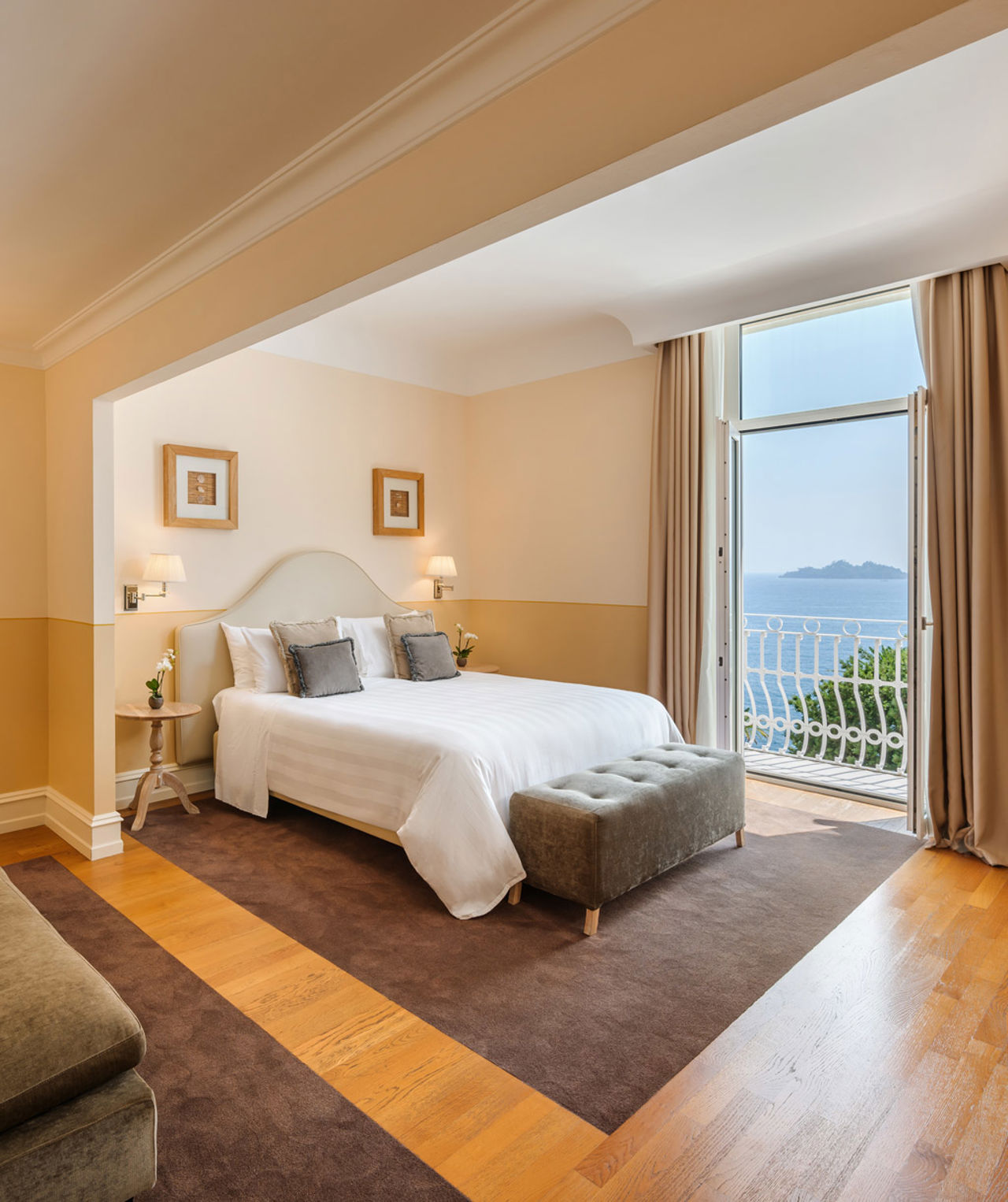 Junior Suite  Junior Suite