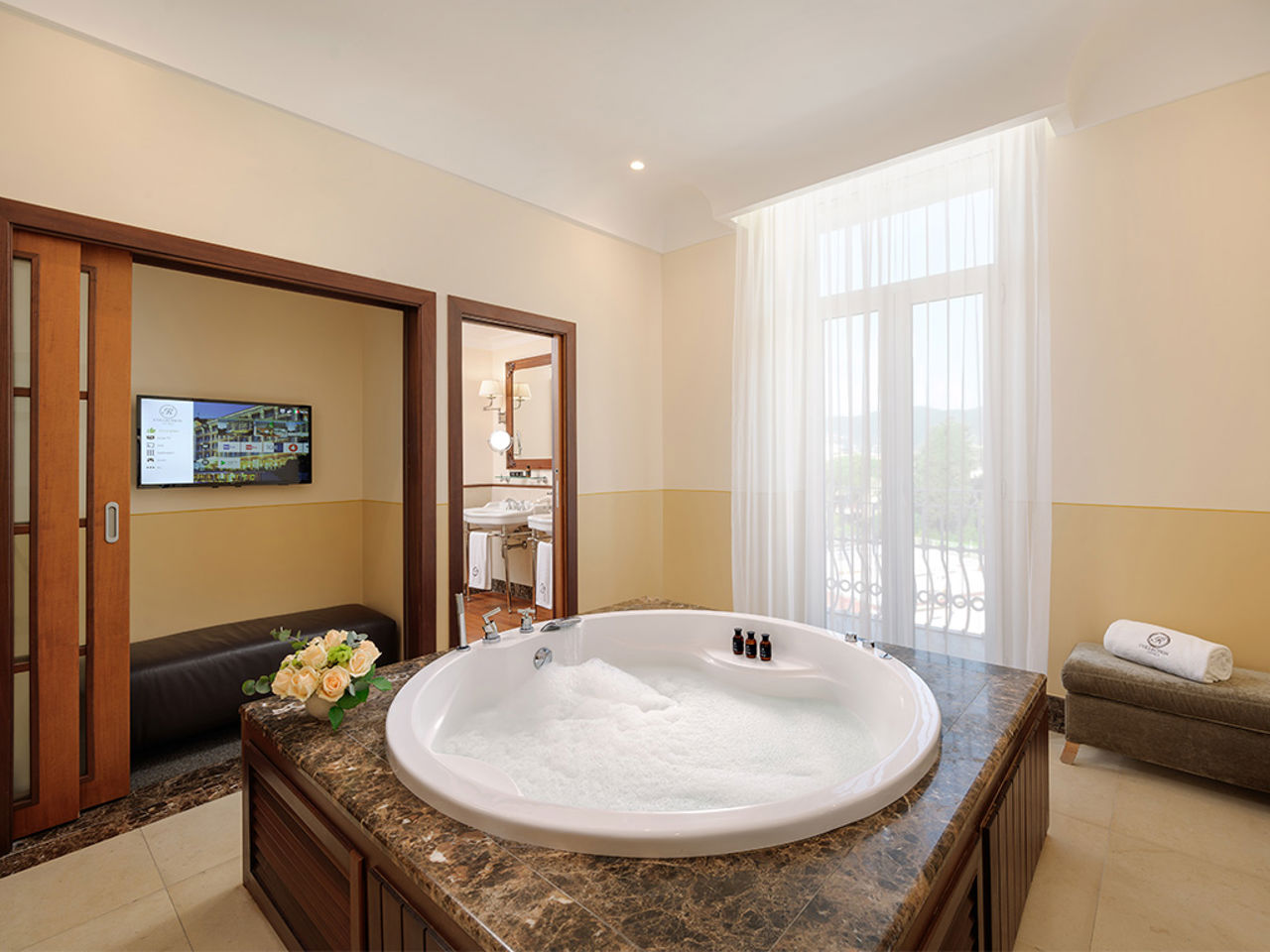 Grand Hotel Bristol - Riviera Suite Romantica --- old 7