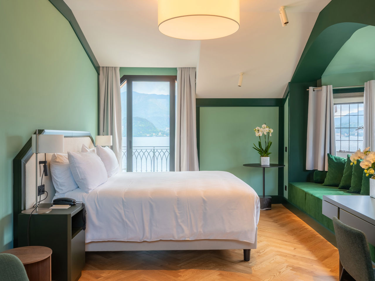 R Collection Hotels - Gift voucher 2 R Collection Hotels - Gift voucher 2