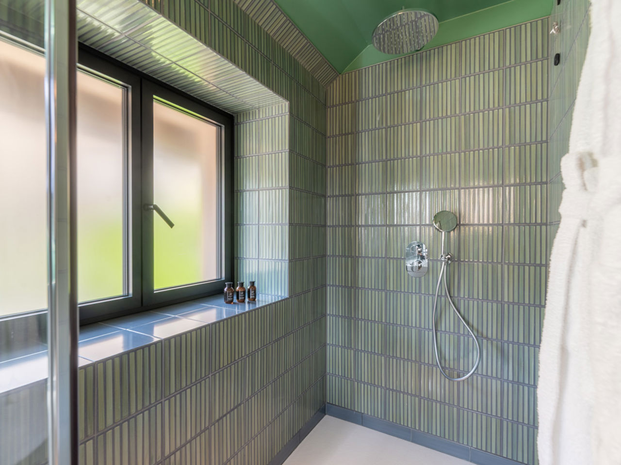 Deluxe with balcony or terrace 5 Deluxe with balcony or terrace 5