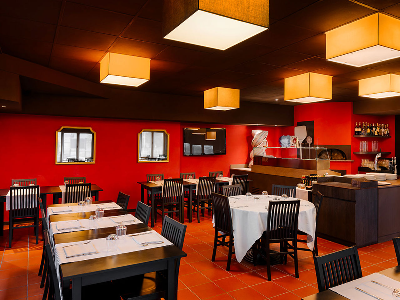 Hotel King - King Food & Pizza Restaurant 3