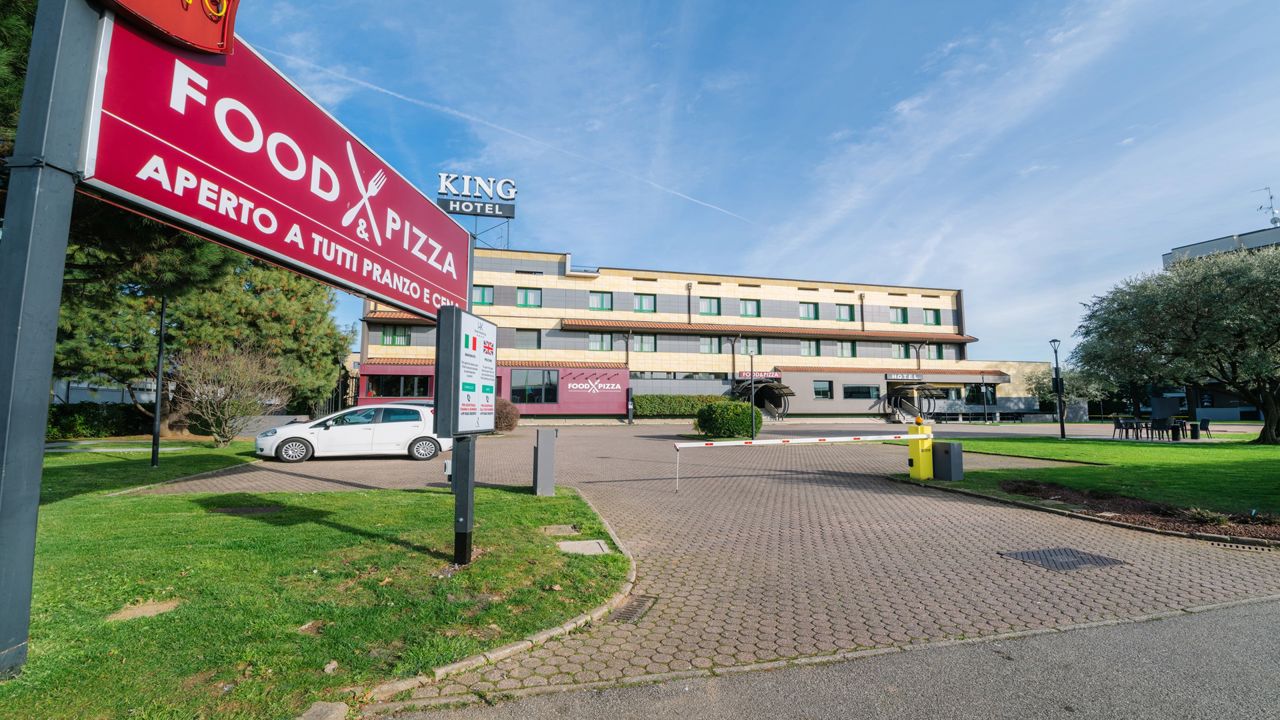 Hotel King - Gallery 18