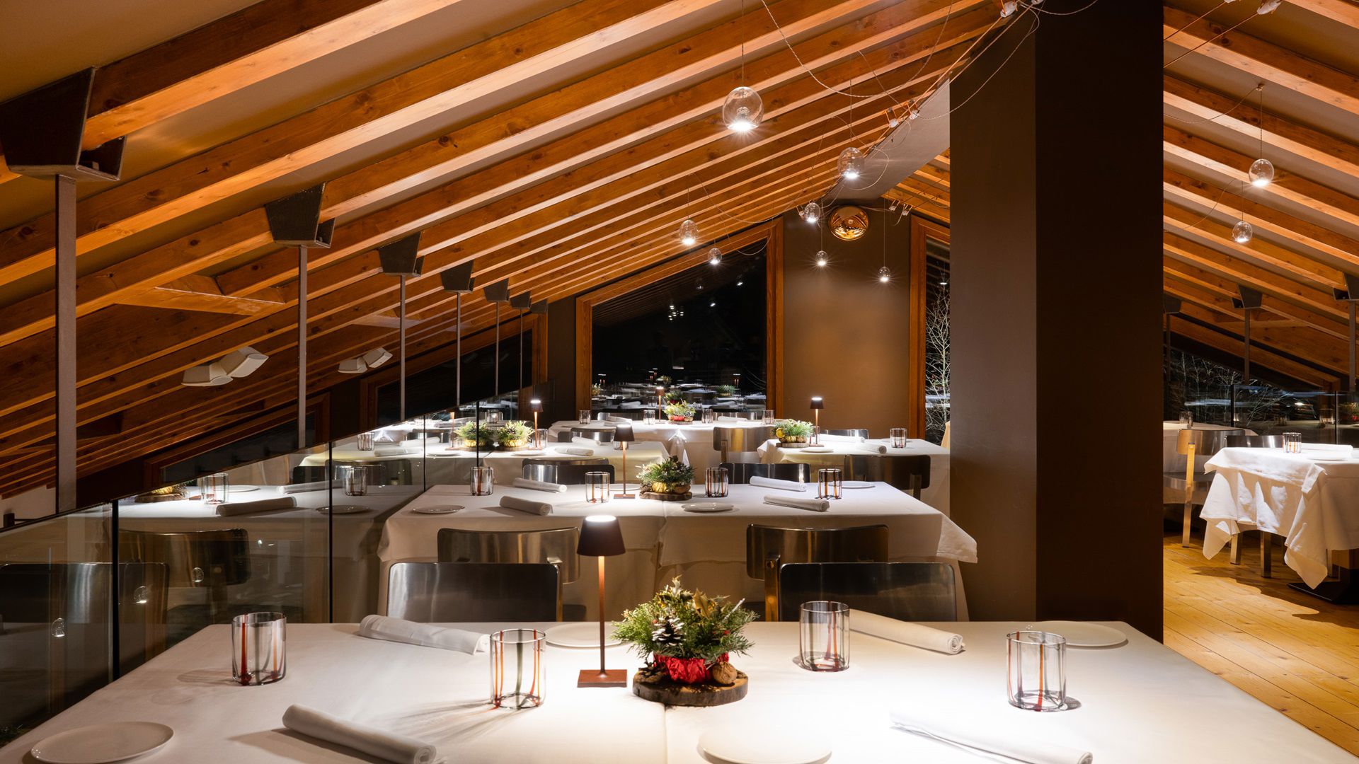 Montana Lodge & Spa - Restaurant Bistrò Alpino 12 Montana Lodge & Spa - Restaurant Bistrò Alpino 12