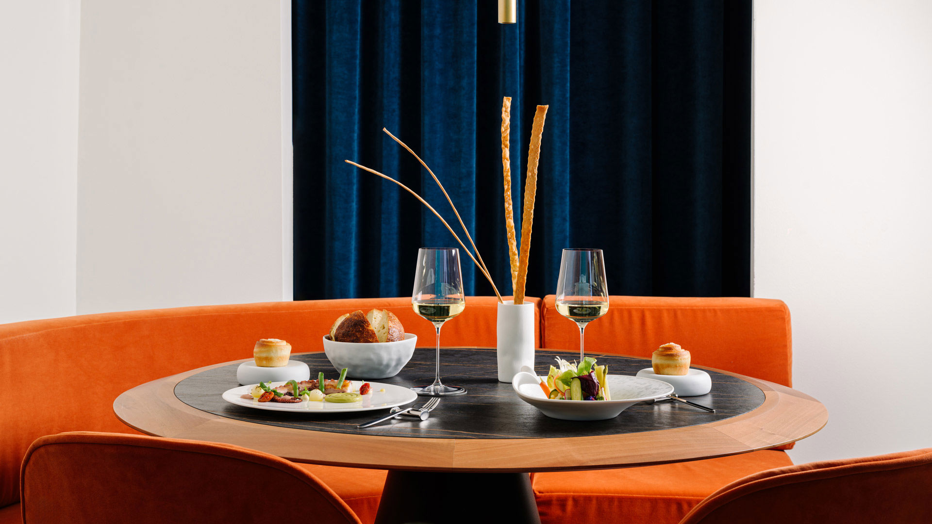 R Collection Hotels - Restaurants 21