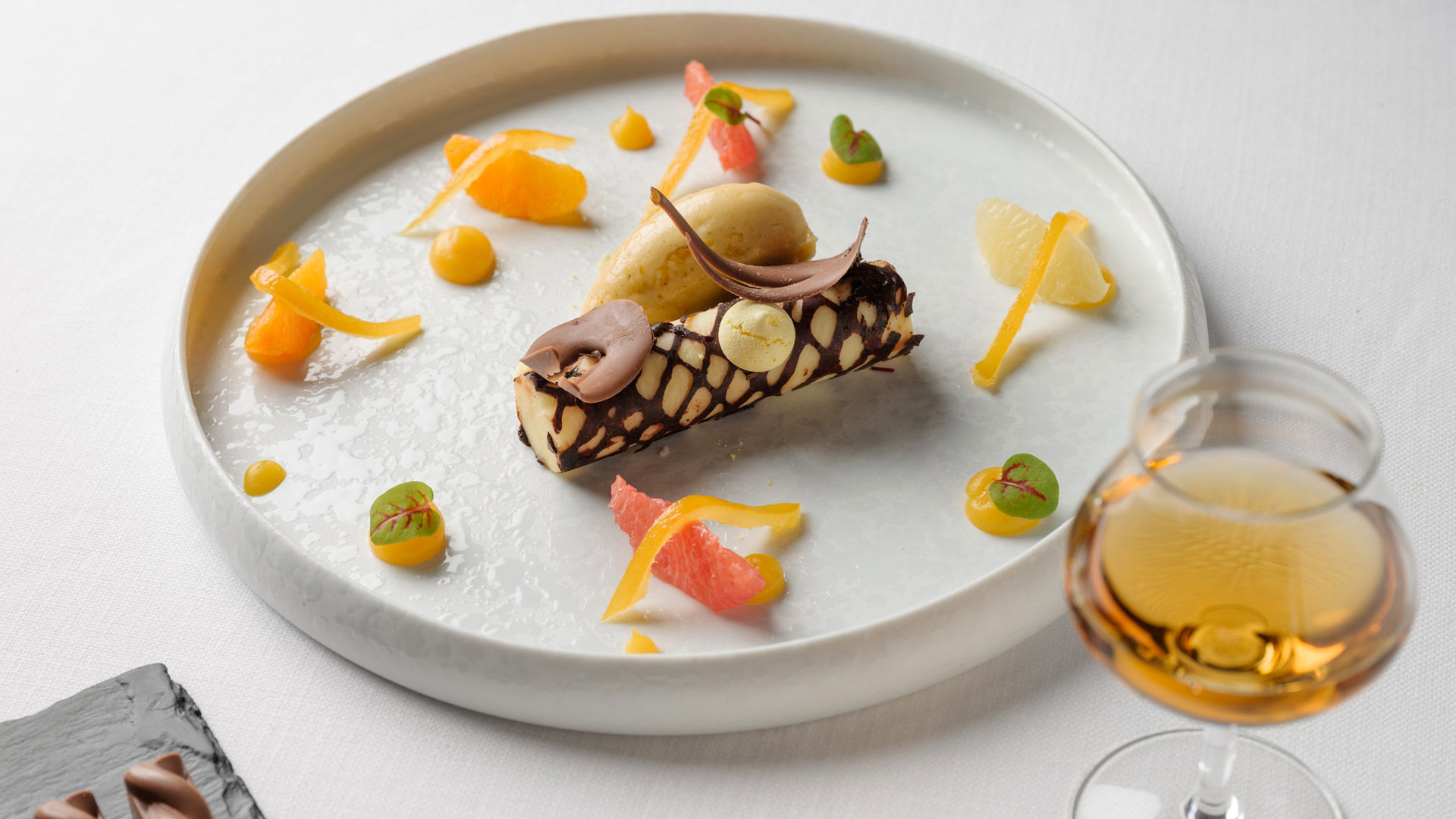 R Collection Hotels - Restaurants 18