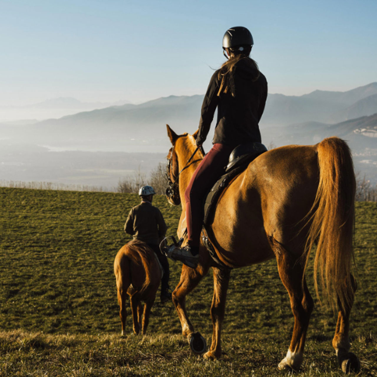 Attività ed Esperienze 10 Attività ed Esperienze 10