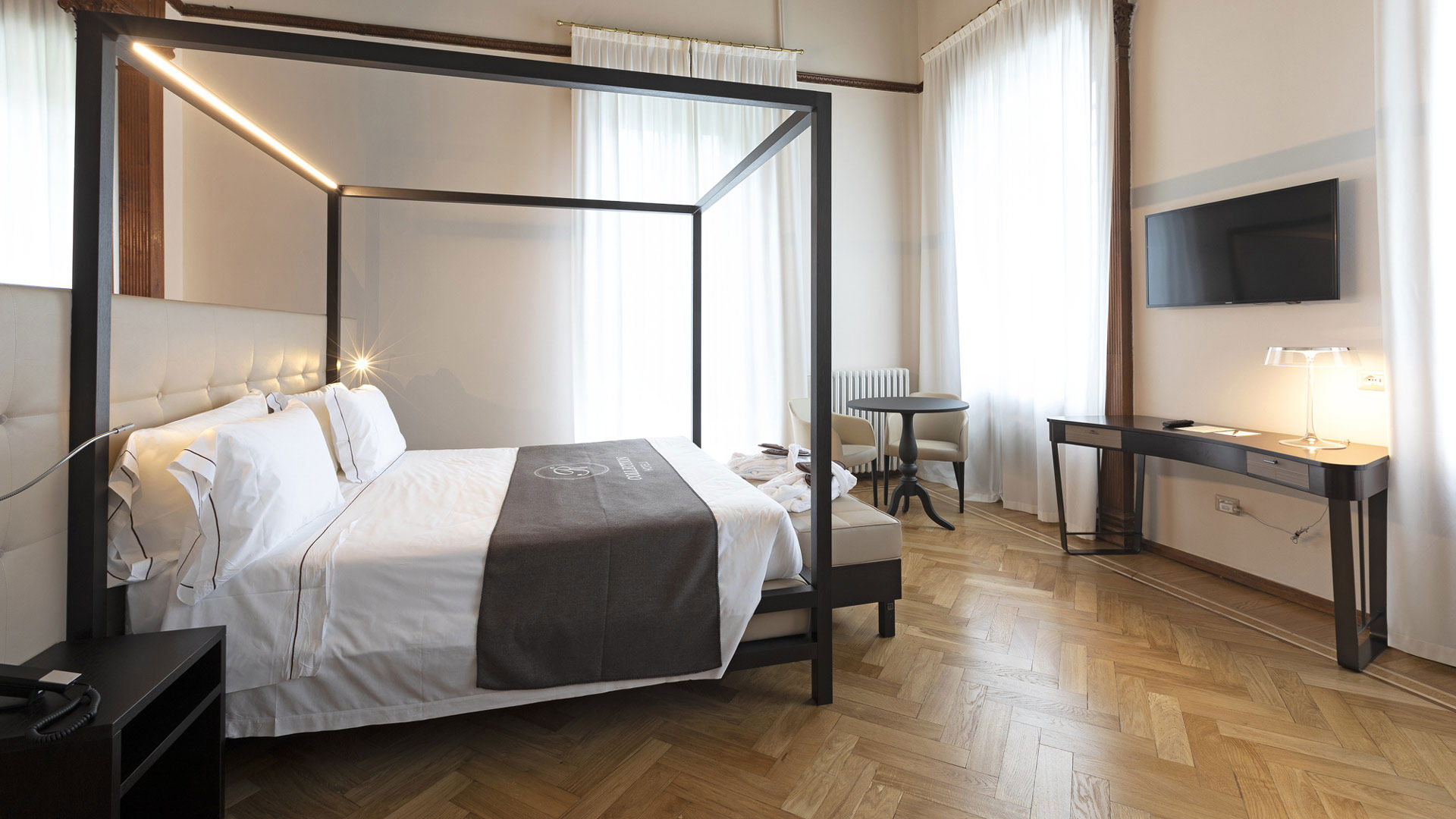 Hotel Villa Cipressi - Suite Mimosa 25 Hotel Villa Cipressi - Suite Mimosa 25