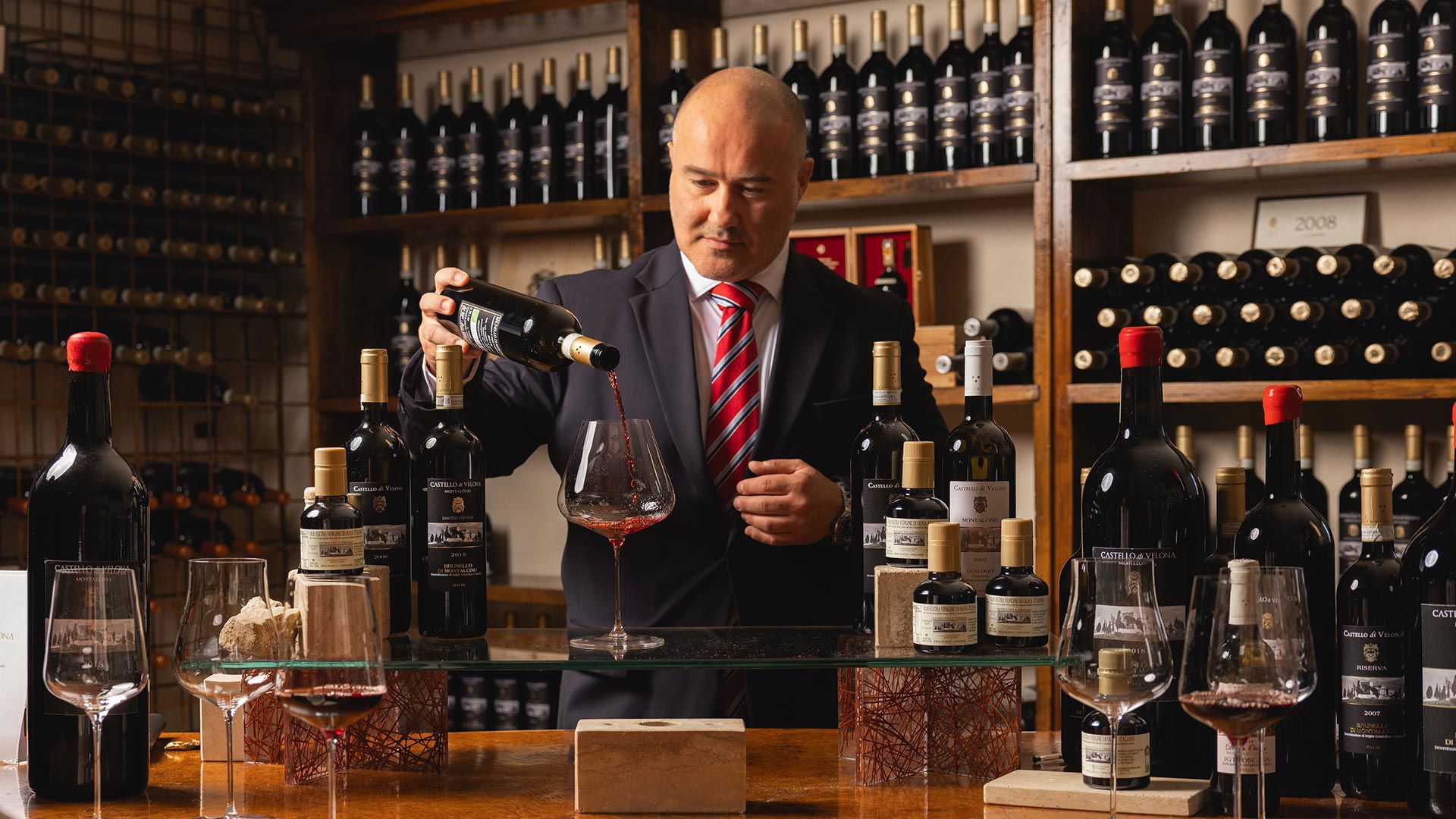 Desfrute dos nossos vinhos 70