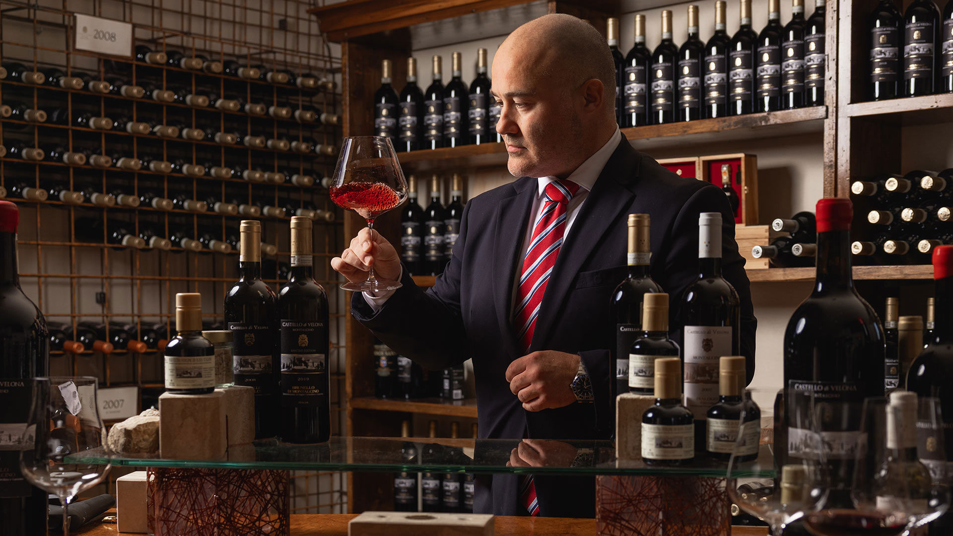 Desfrute dos nossos vinhos 72