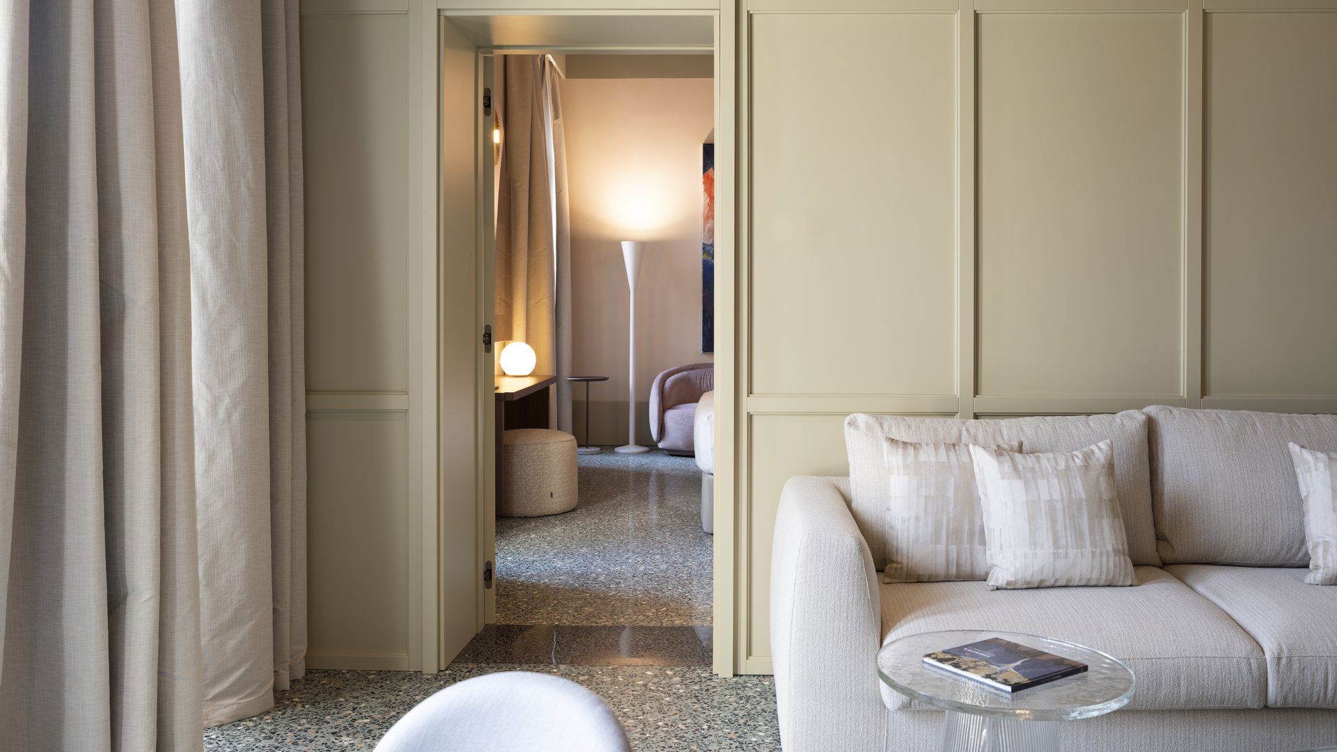 Suite Spa Canal View 8