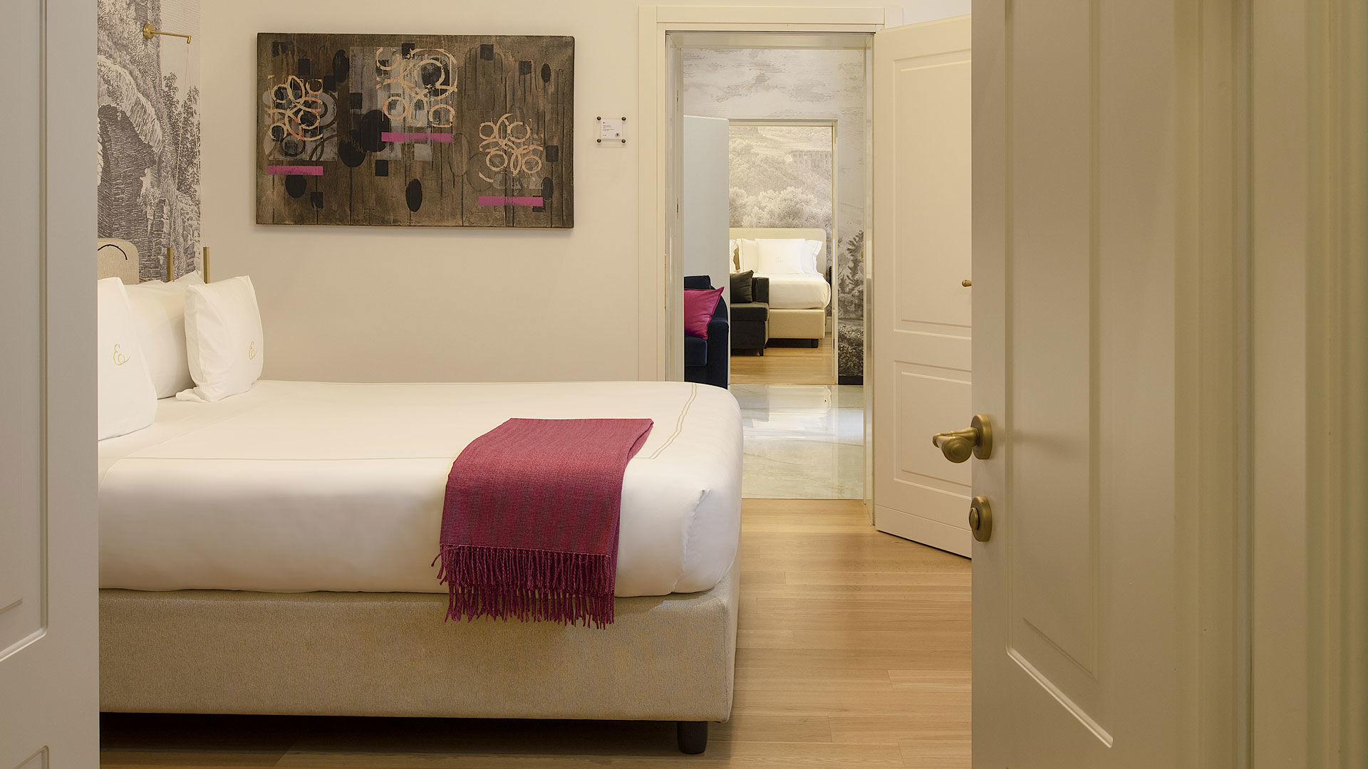 Suite View 7