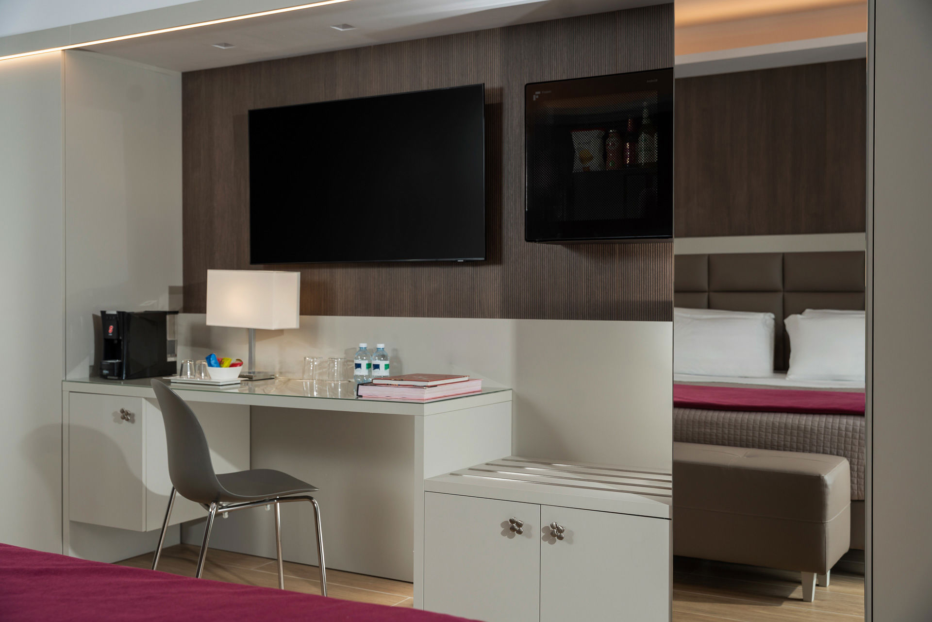 Rooms 16