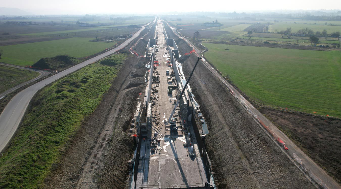 NERO Lifestyle - Italian State Railways Group 3