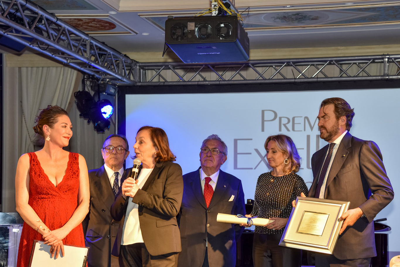NERO Lifestyle excellent award in Italian Hospitality