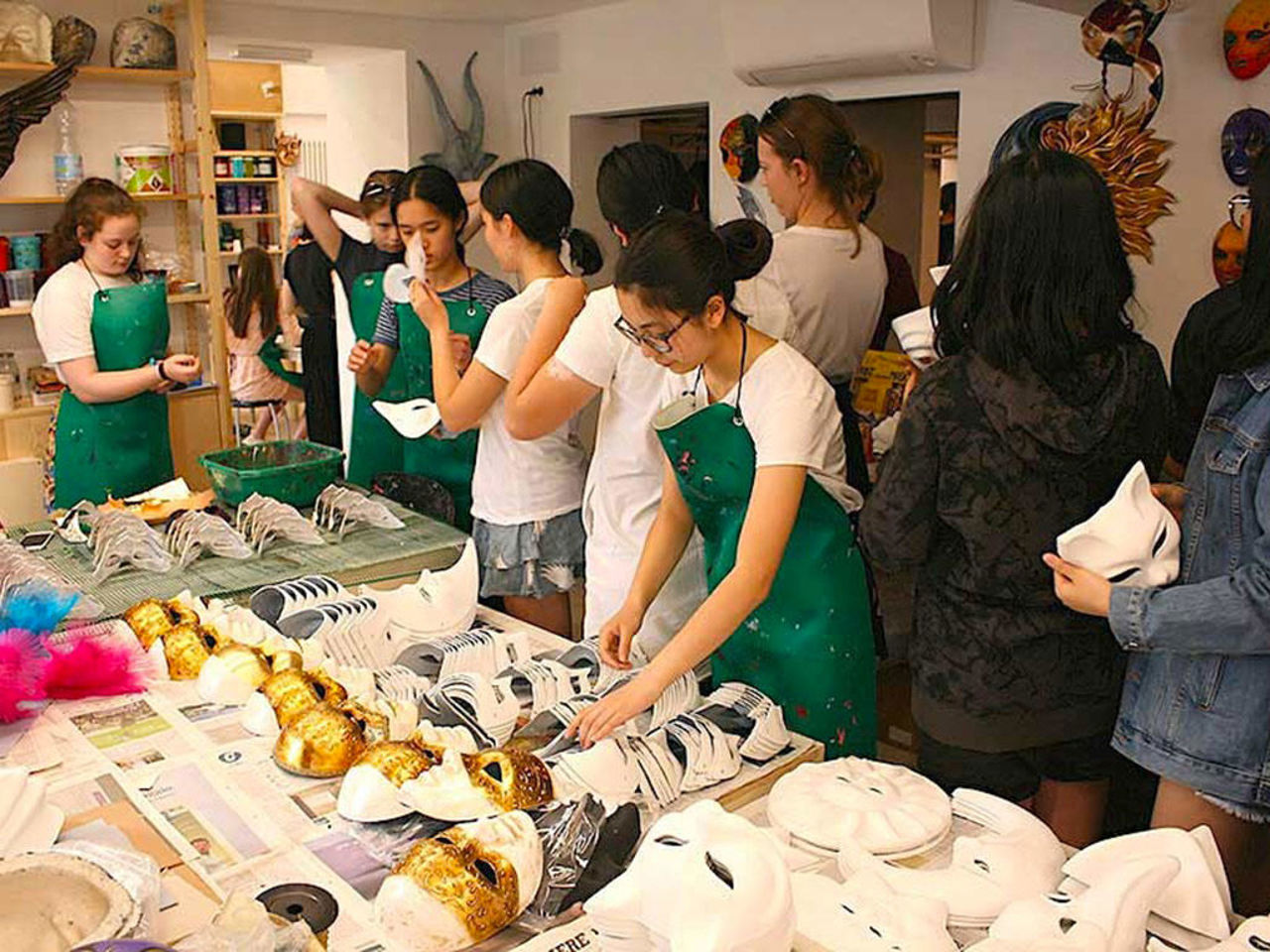 Curso de decoración de máscaras Curso de decoración de máscaras