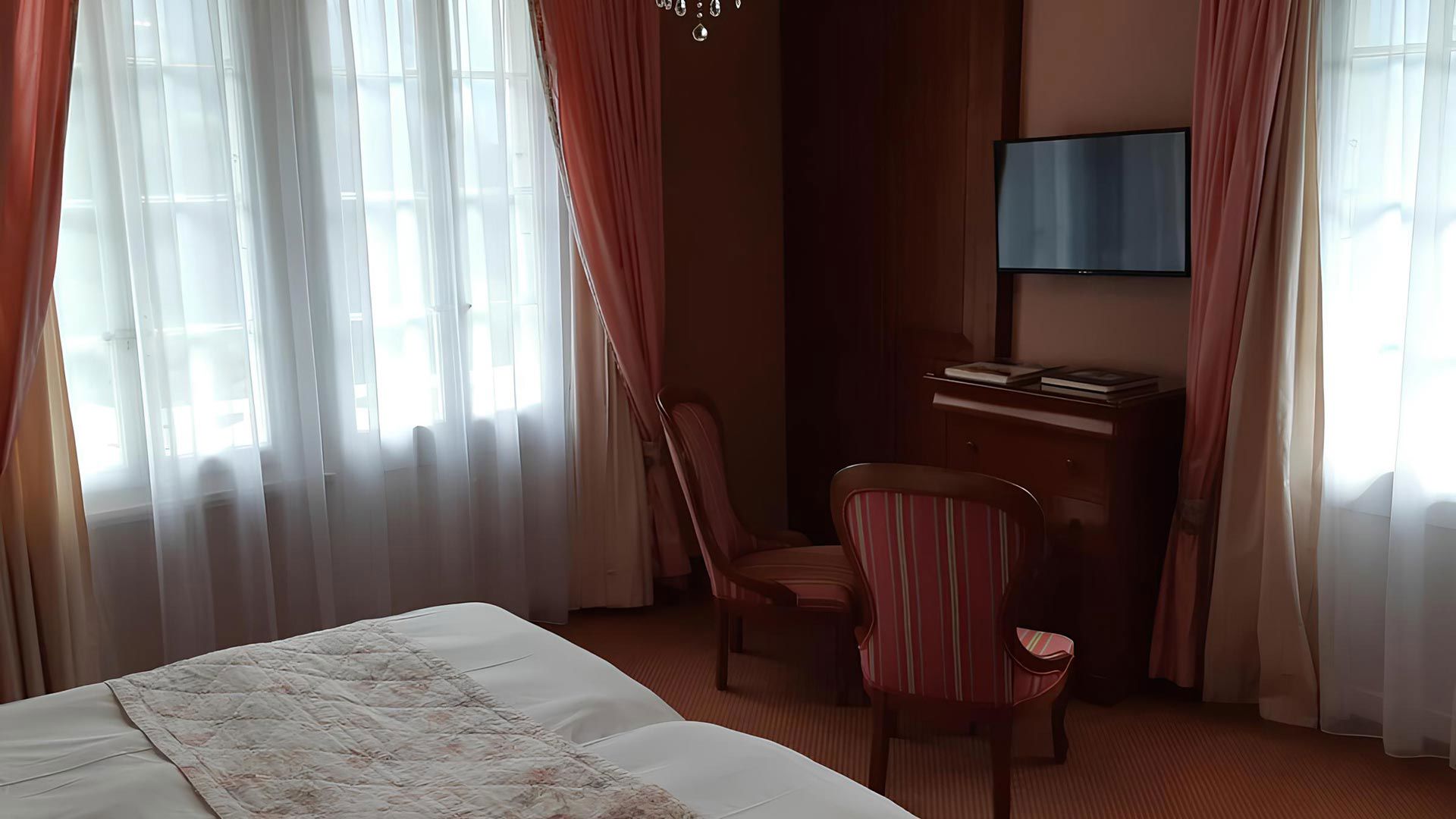 Hotel Regina - Deluxe-Dopplezimmer mit Schlafsofa 2