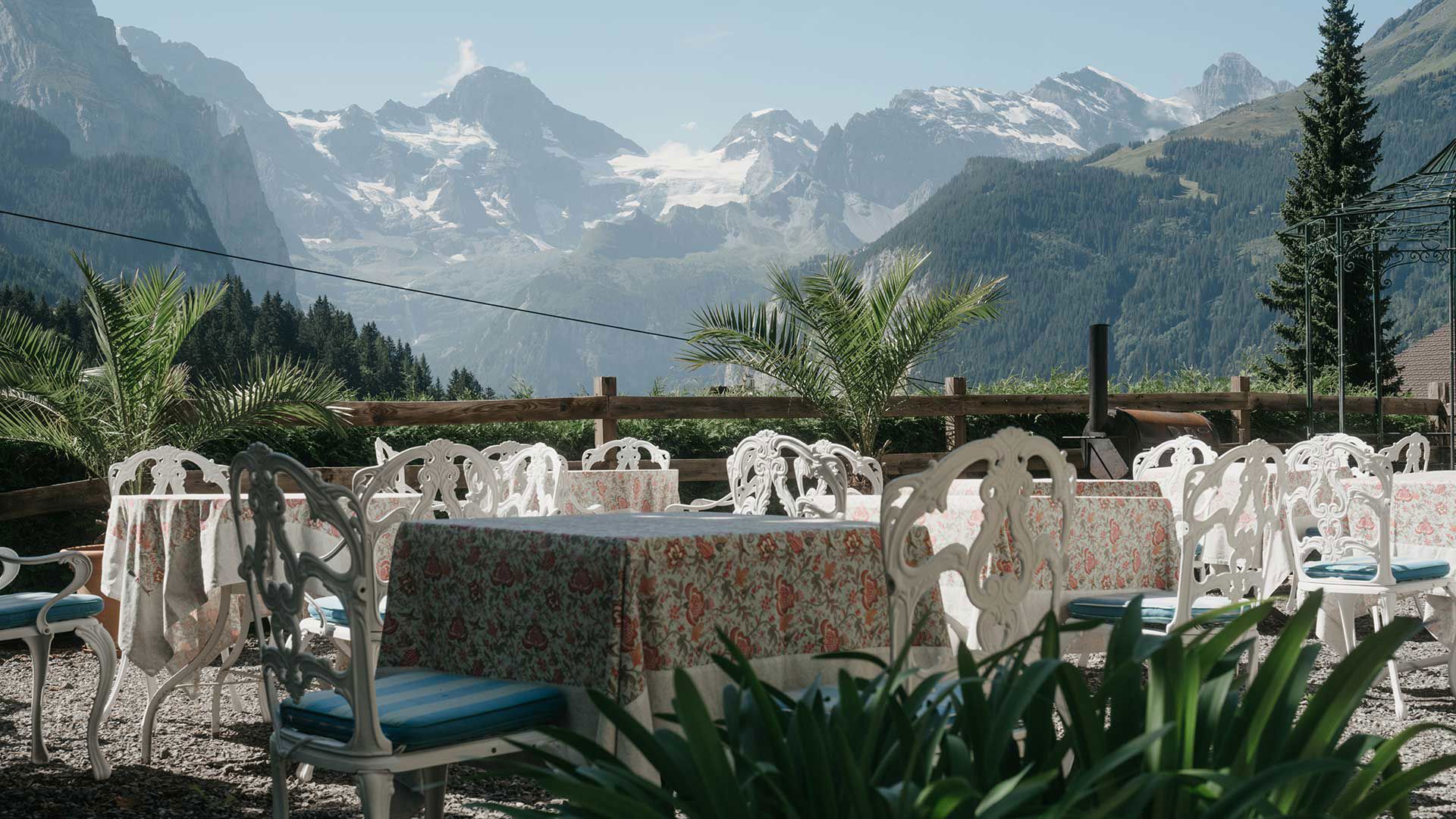 Hotel Regina - Outdoors