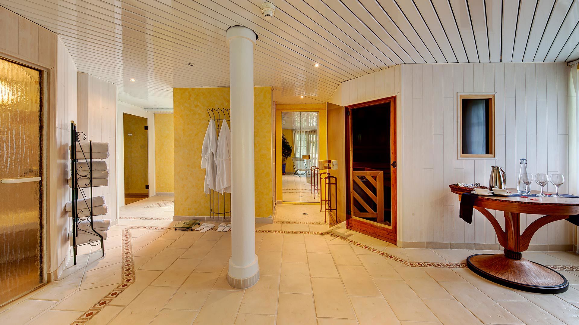 Hotel Regina - Massagen 11