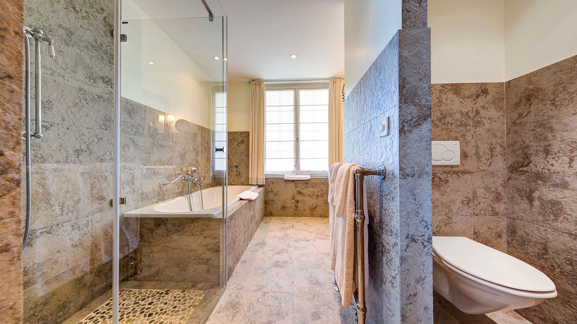 Hotel Regina - Suite Savoy 4