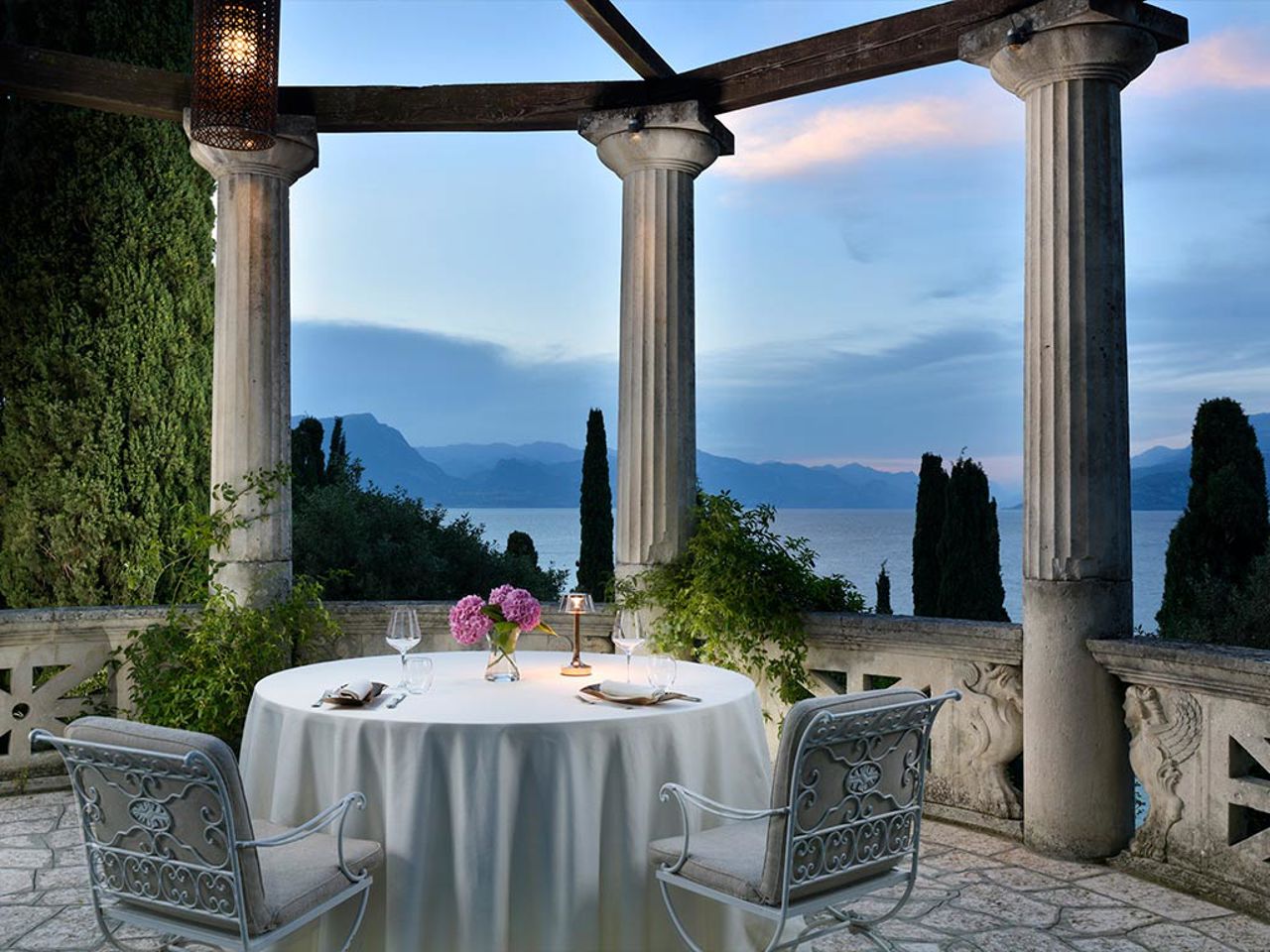 Dinner at the Belvedere 52 Dinner at the Belvedere 52