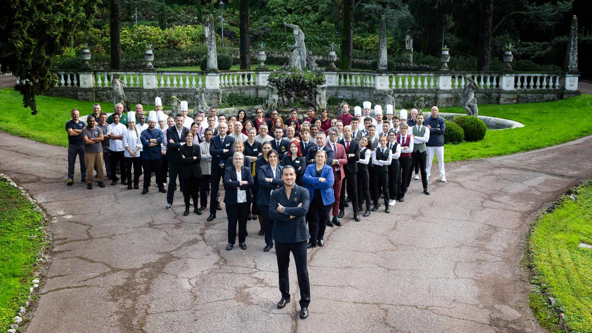 Join our Villa Cortine Palace Team! 2