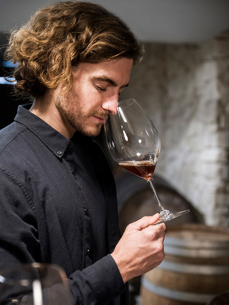 Tastings and.. 4 Tastings and.. 4