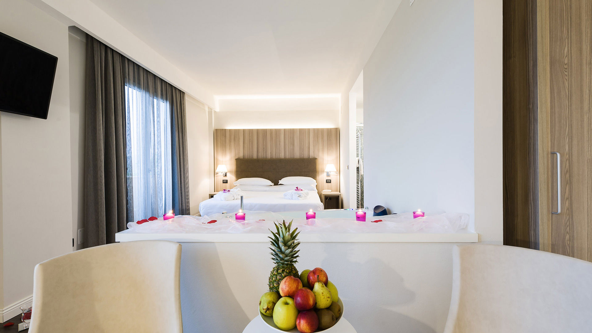 Junior Suite Deluxe 3