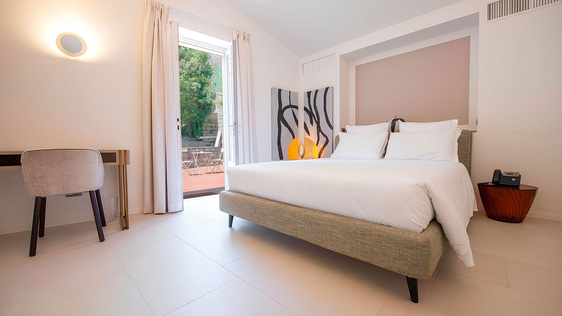 Junior Suite 1