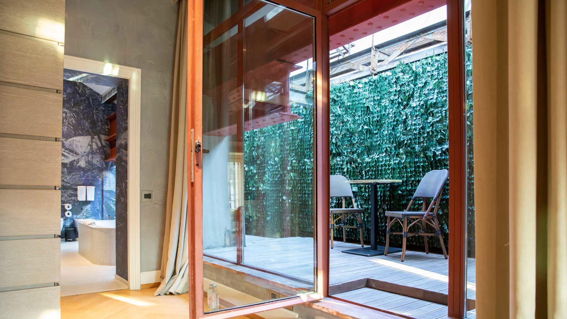 Grand Terrace Rooms 5