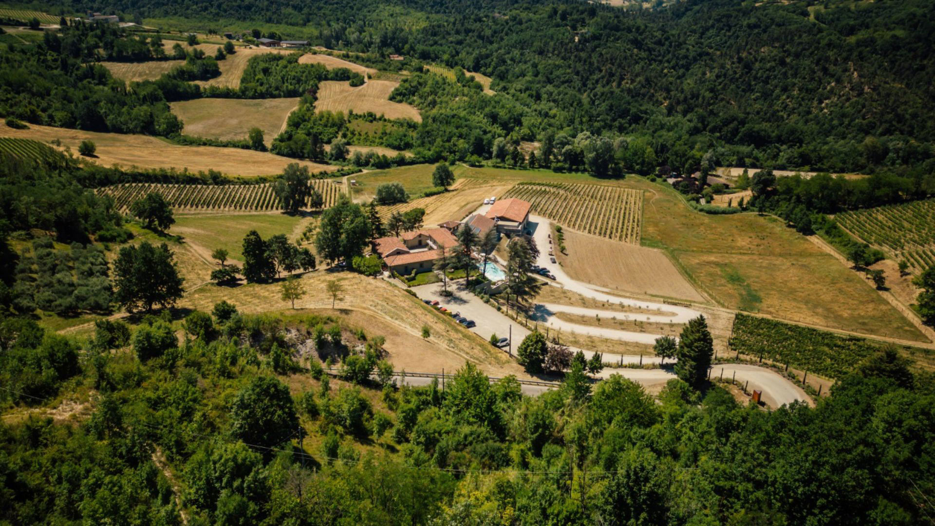 Hemanaire - Slow living valley