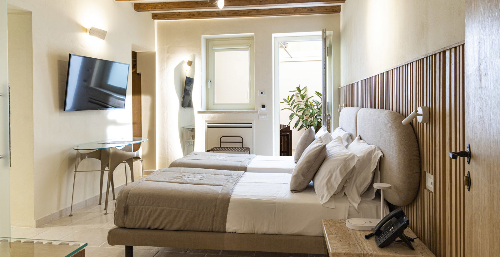 gallery/1600-family-room2.jpg gallery/1600-family-room2.jpg