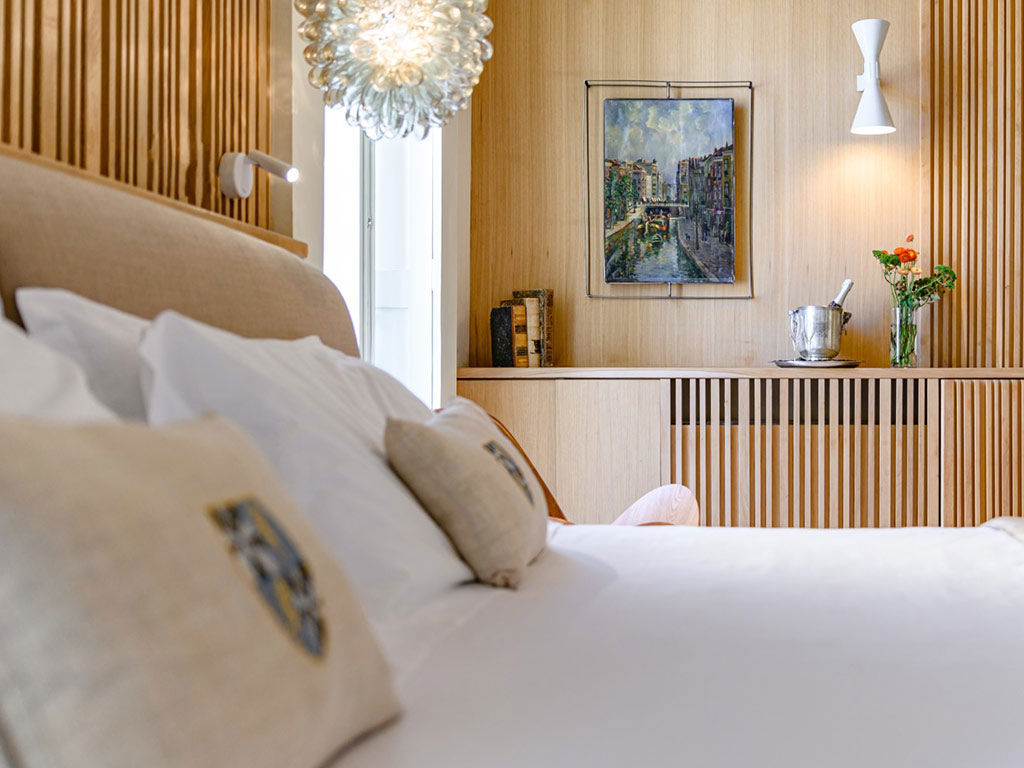 Superior Room With Balcony 2