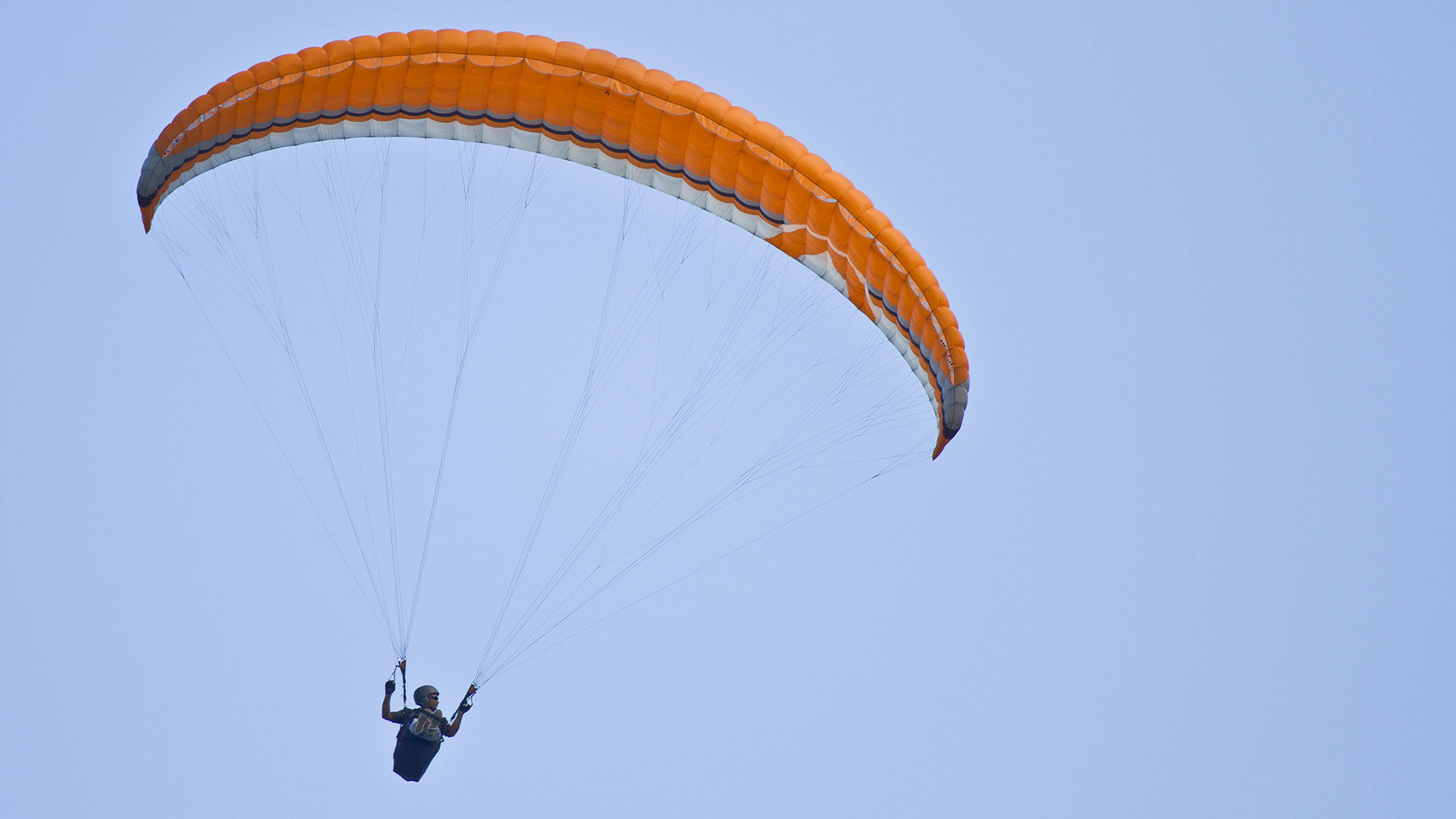 Paragliding 1 Paragliding 1