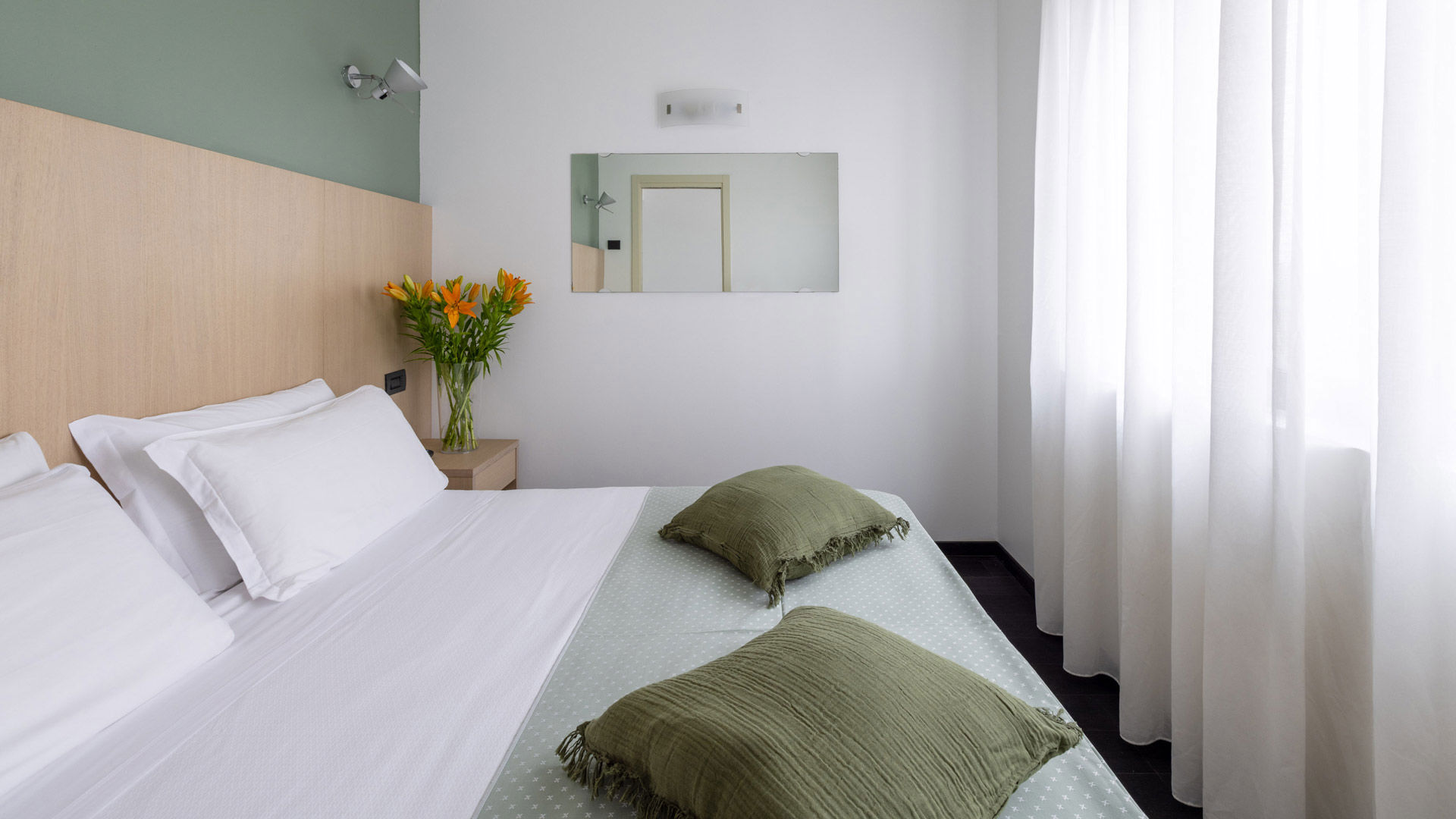 Suite/Family Rooms 2