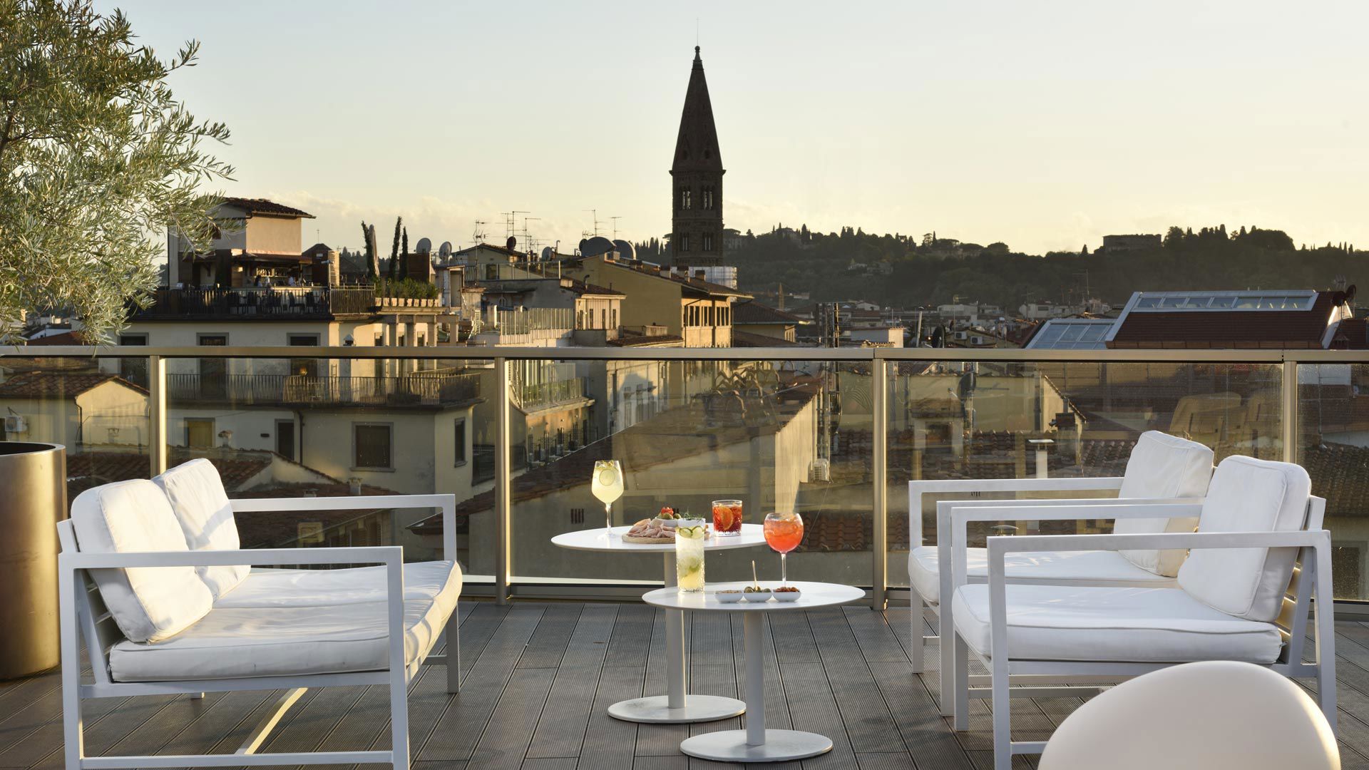 Roof Pool & Bar - Sky Breeze Roof Pool & Bar - Sky Breeze