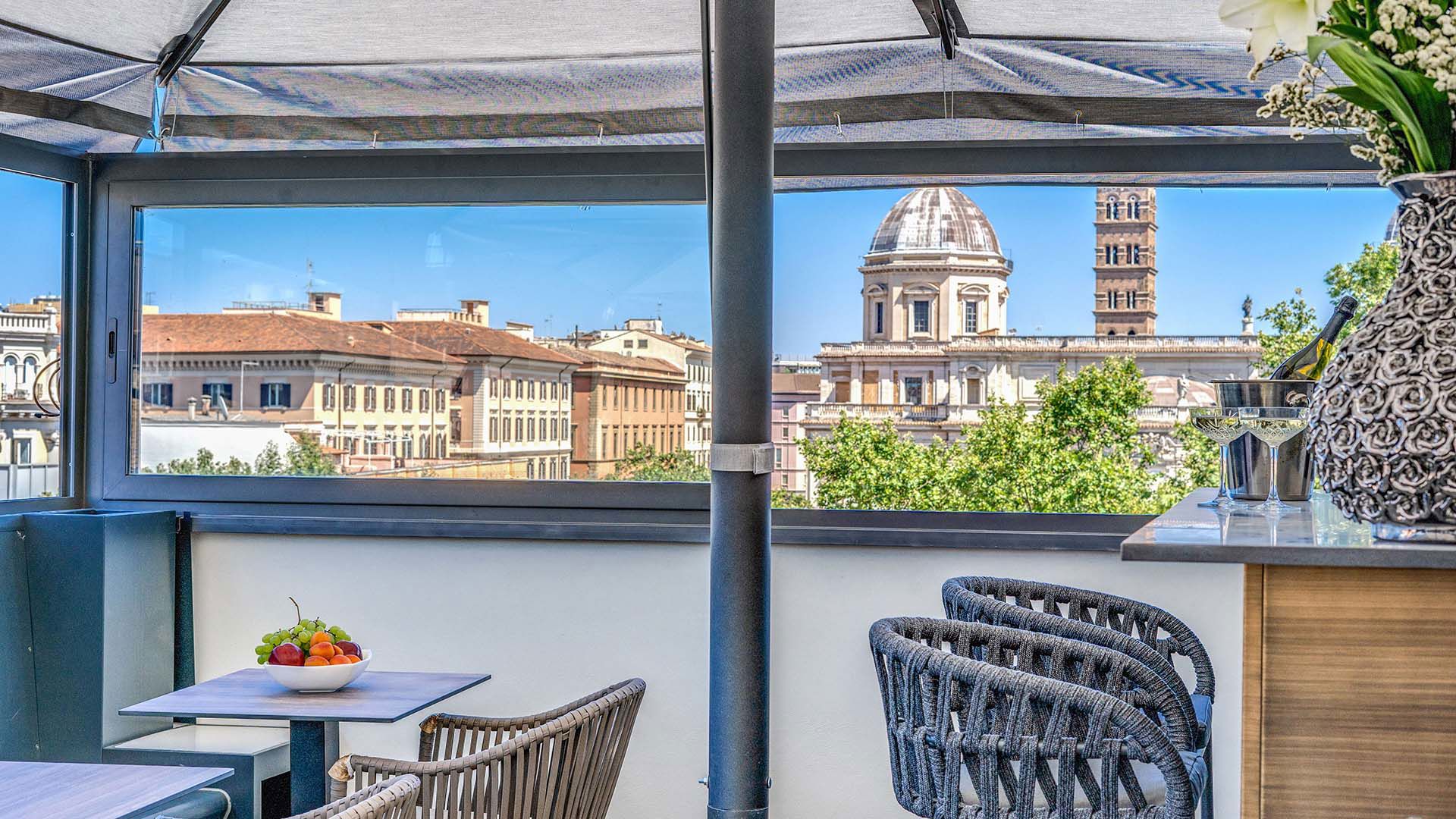 Design hotel with terrace in the Monti district Rome 5