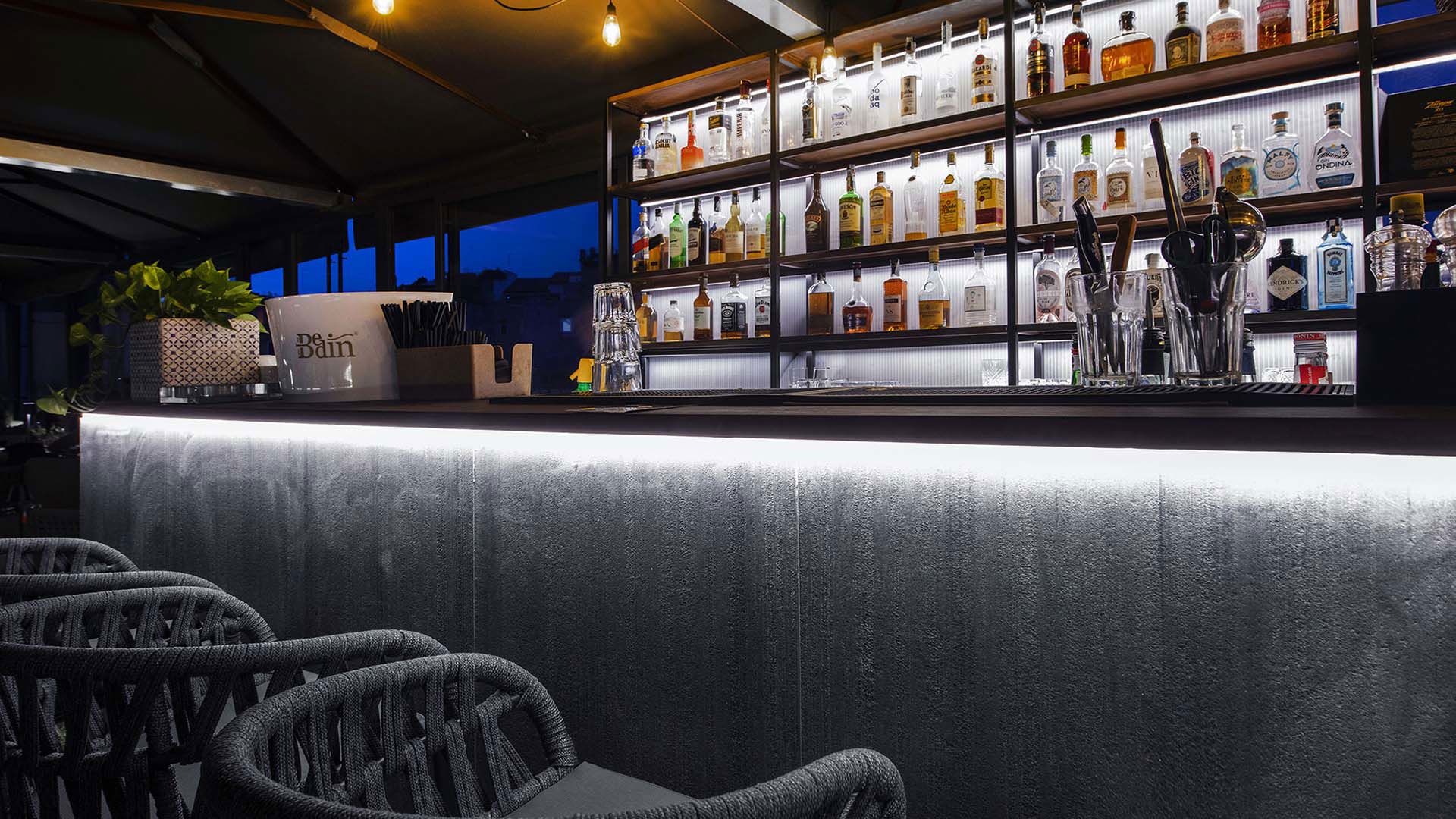 Hotel 4 stelle con terrazza a Roma Trevi 6