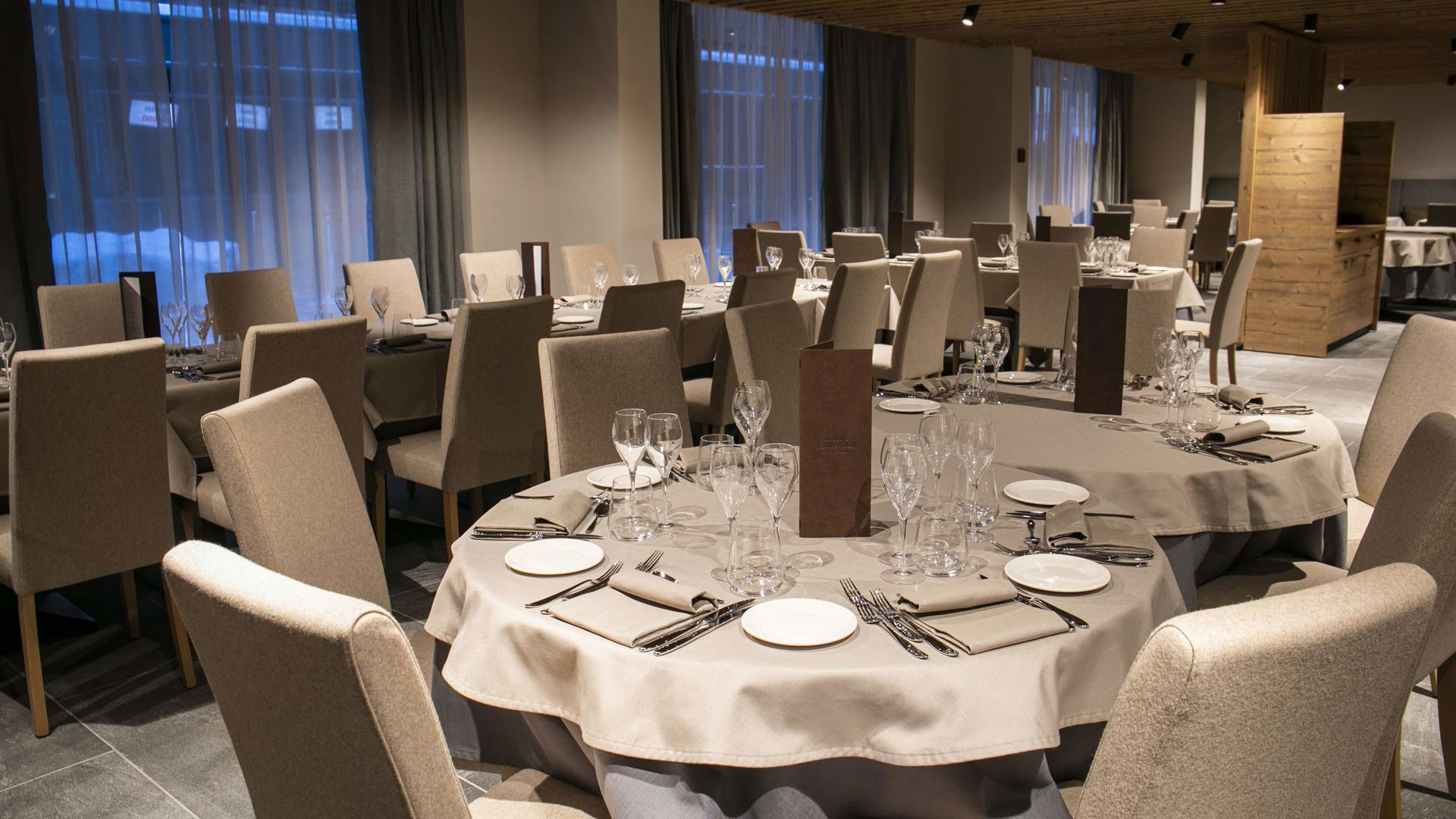 Ristoranti e Lounge Bar 8