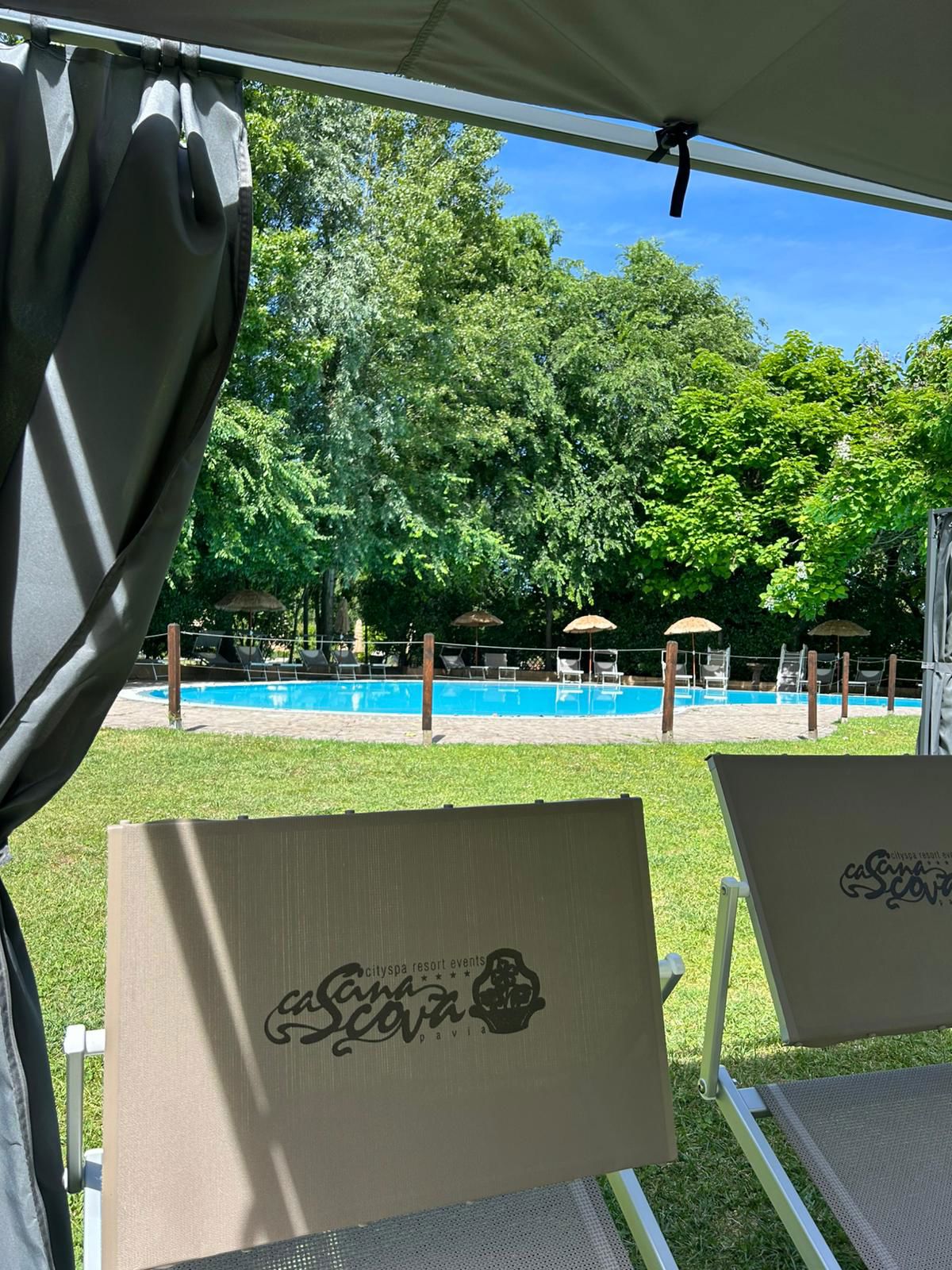Piscina esterna 11