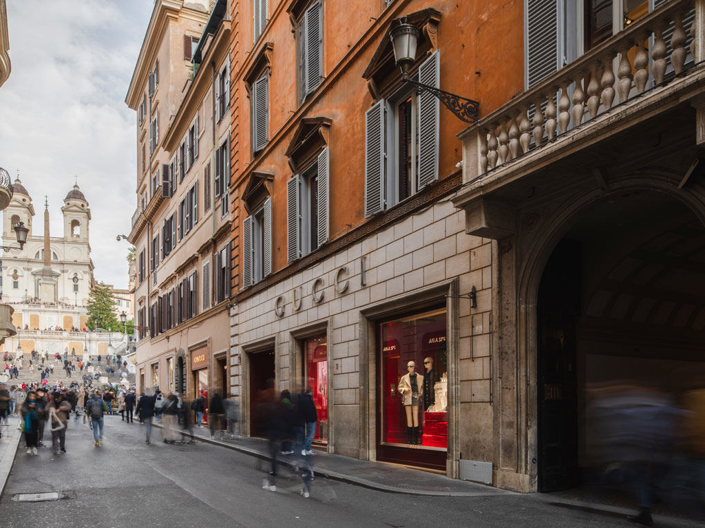 Welcome to The Couper Condotti 14