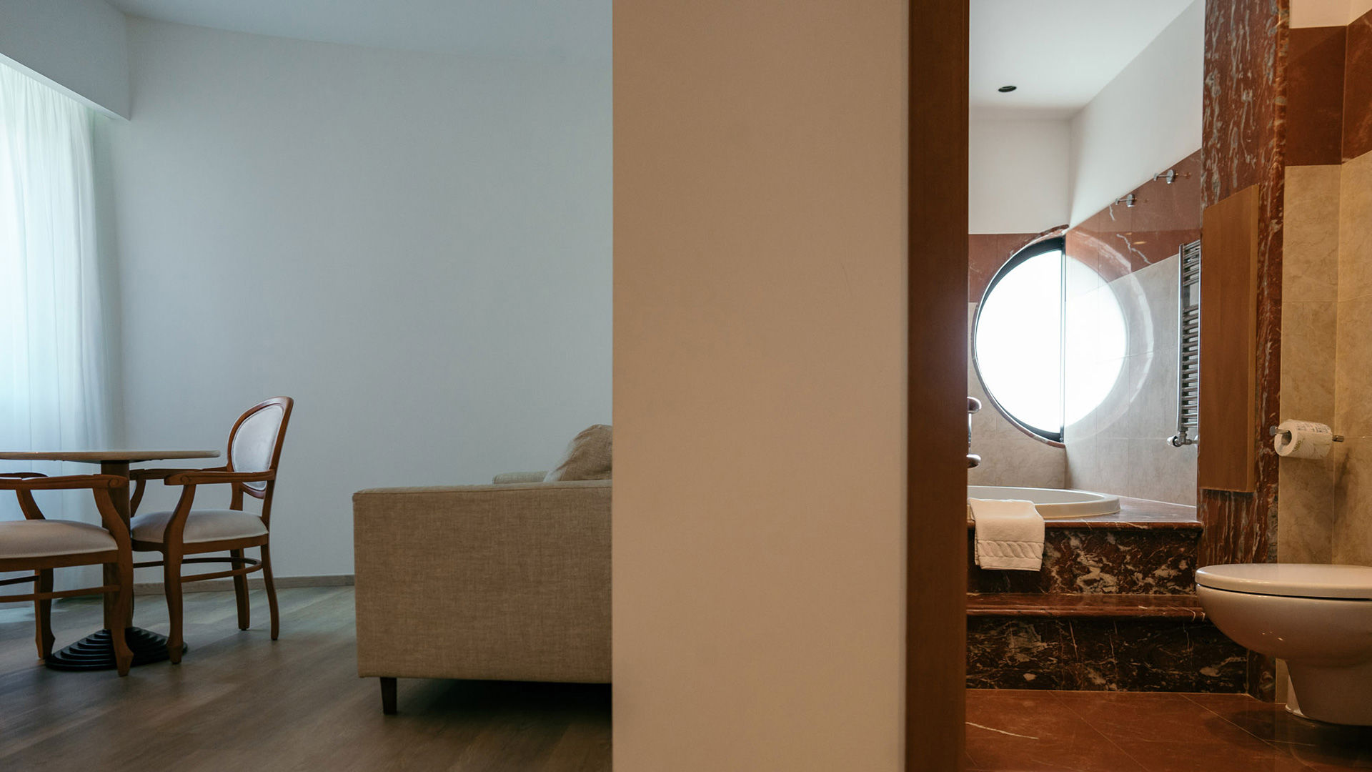 Junior Suite Deluxe 2