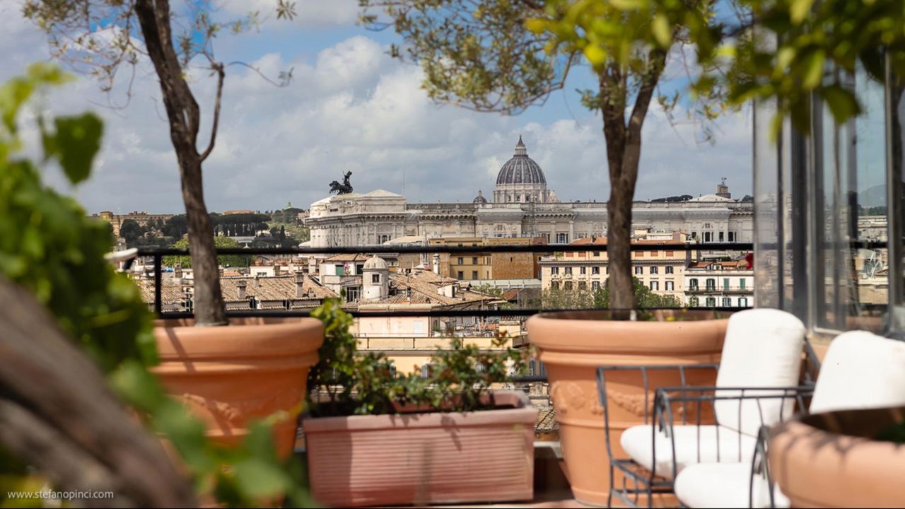 Rome Rooftop Views Worth Waking Up Early For