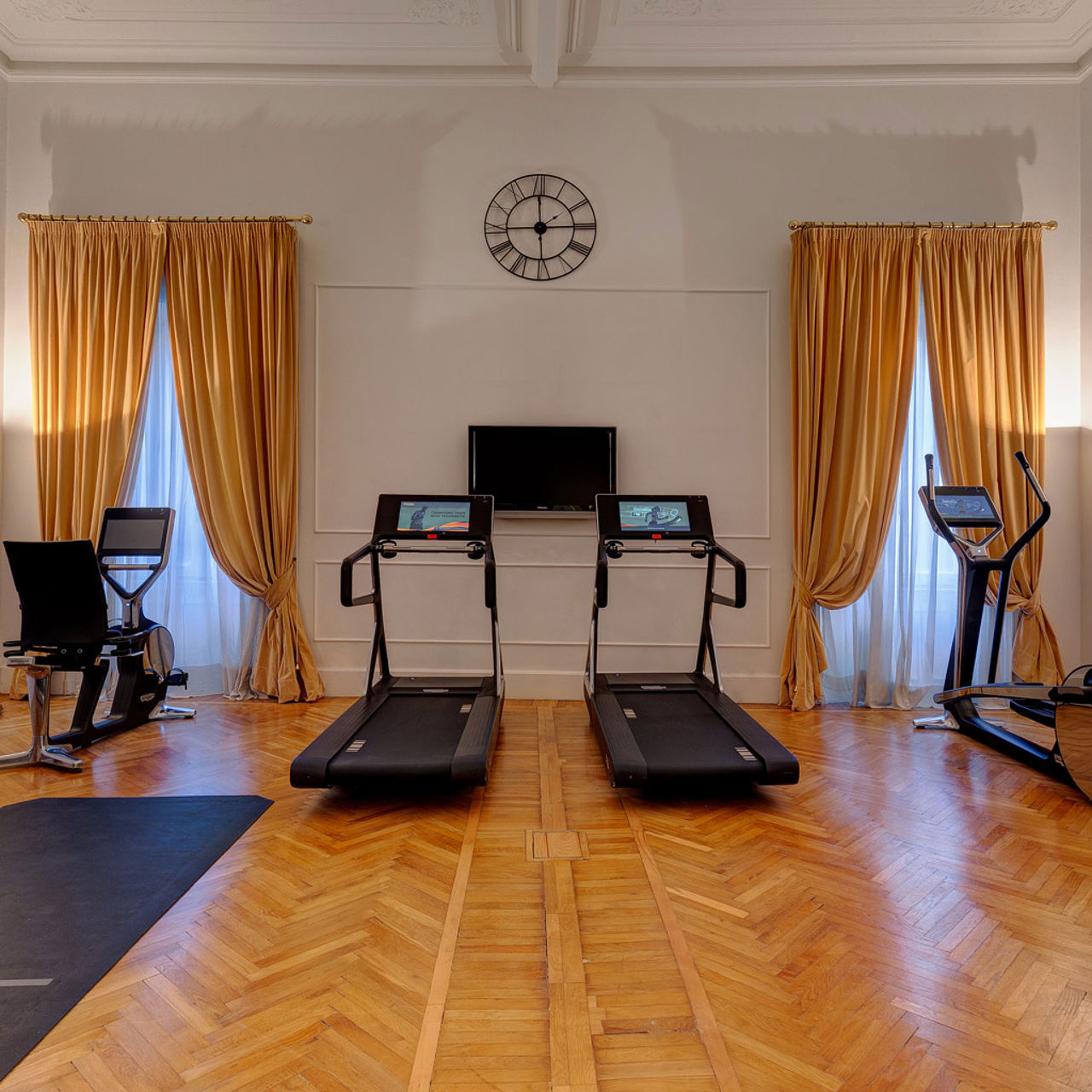 Fitness, an experience of well-being at the Grand Hotel Plaza 5