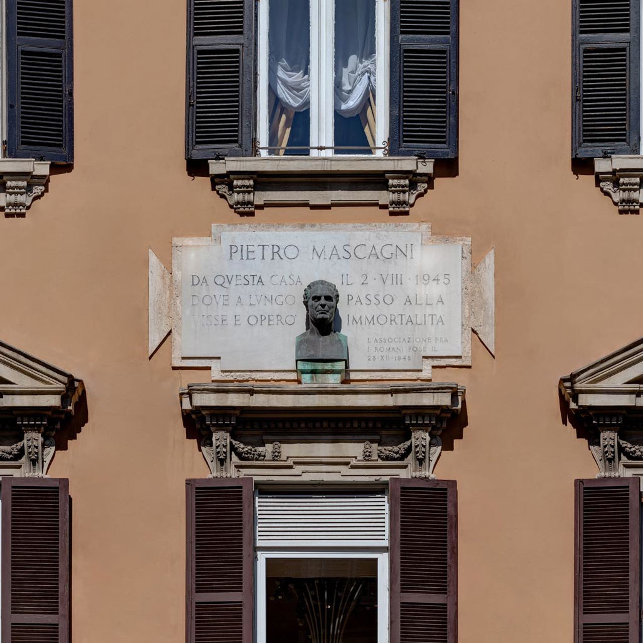 Historical Elegance with an Exclusive View